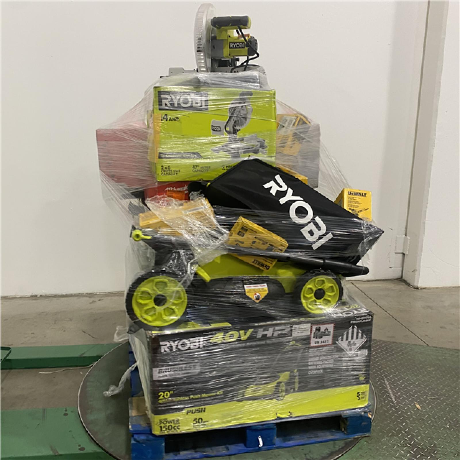 Dallas Location - As-Is Tool Pallet