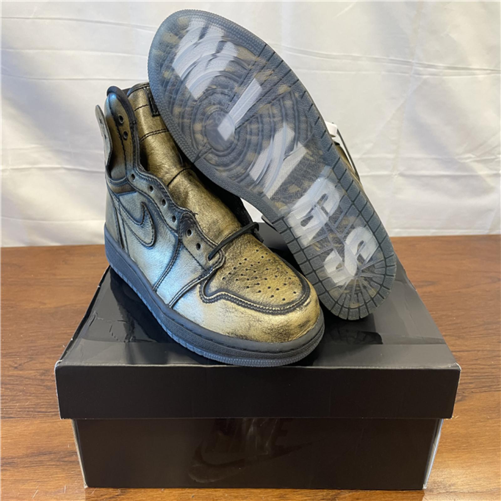 NEW! Nike Jordan 1 Retro High OG Wings - Size 9, Black/Metallic Gold