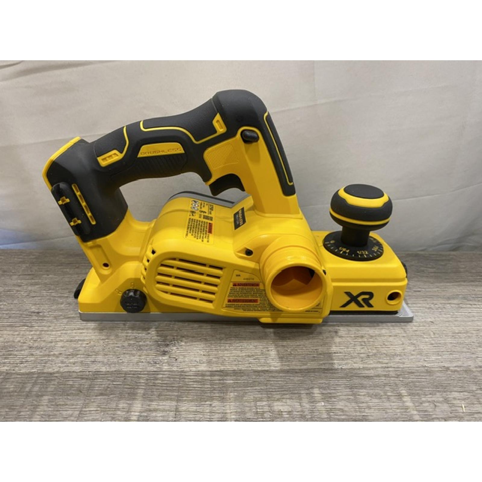 AS-IS DEWALT 20V MAX XR Cordless Brushless 3-1/4 in. Planer (Tool Only)