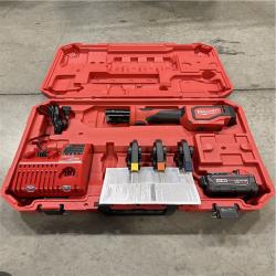 AS IS- Milwaukee M18 18V Lithium-Ion Cordless Short Throw PEX Press Tool Kit