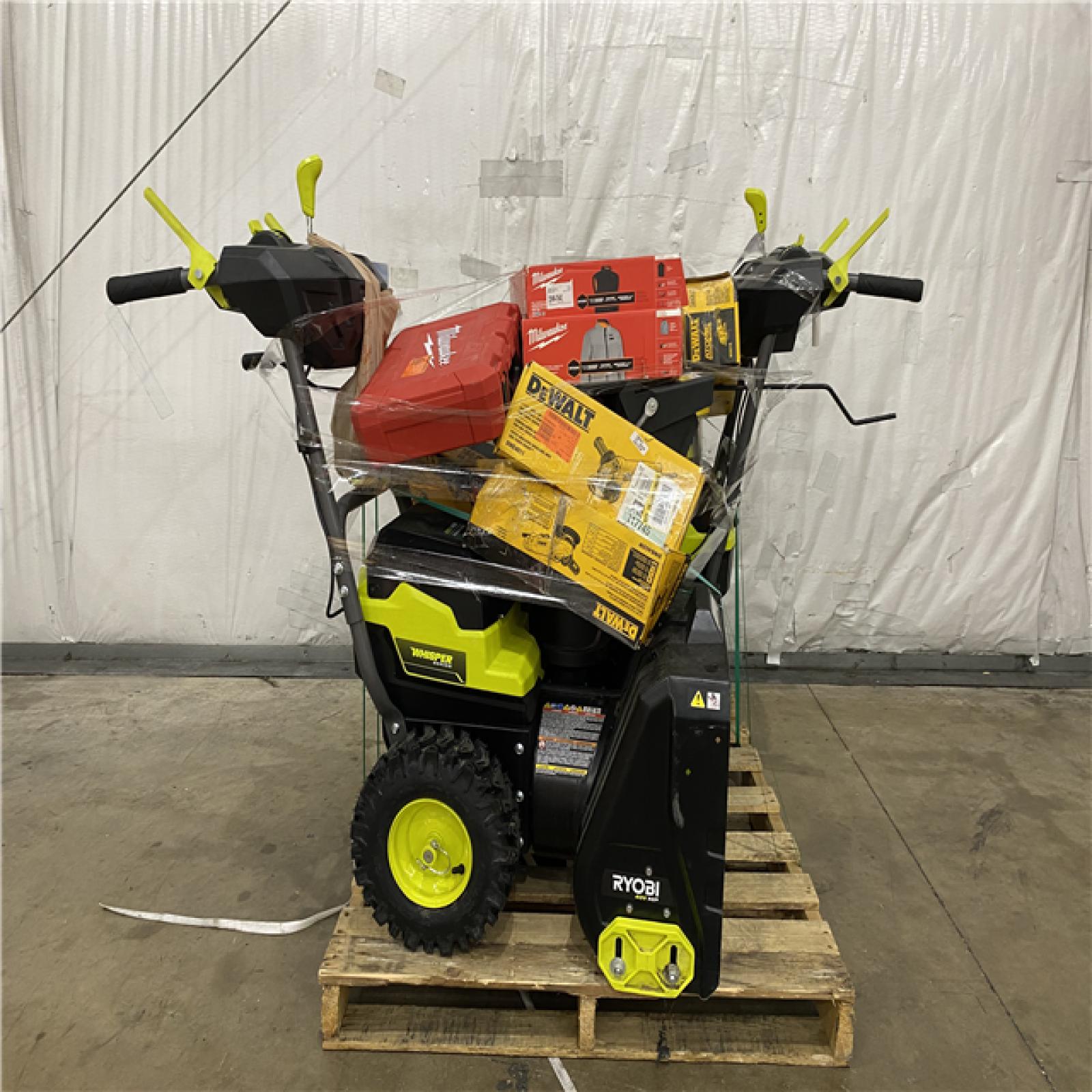 Houston Location AS IS - Tool Pallet