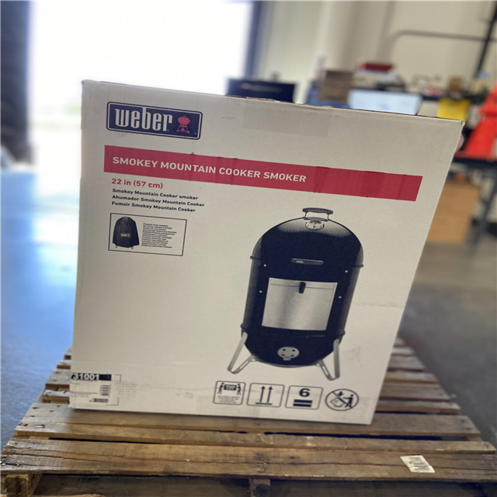 DALLAS LOCATION - Weber 22 in. Smokey Mountain Cooker Smoker in Black with Cover and Built-In Thermometer