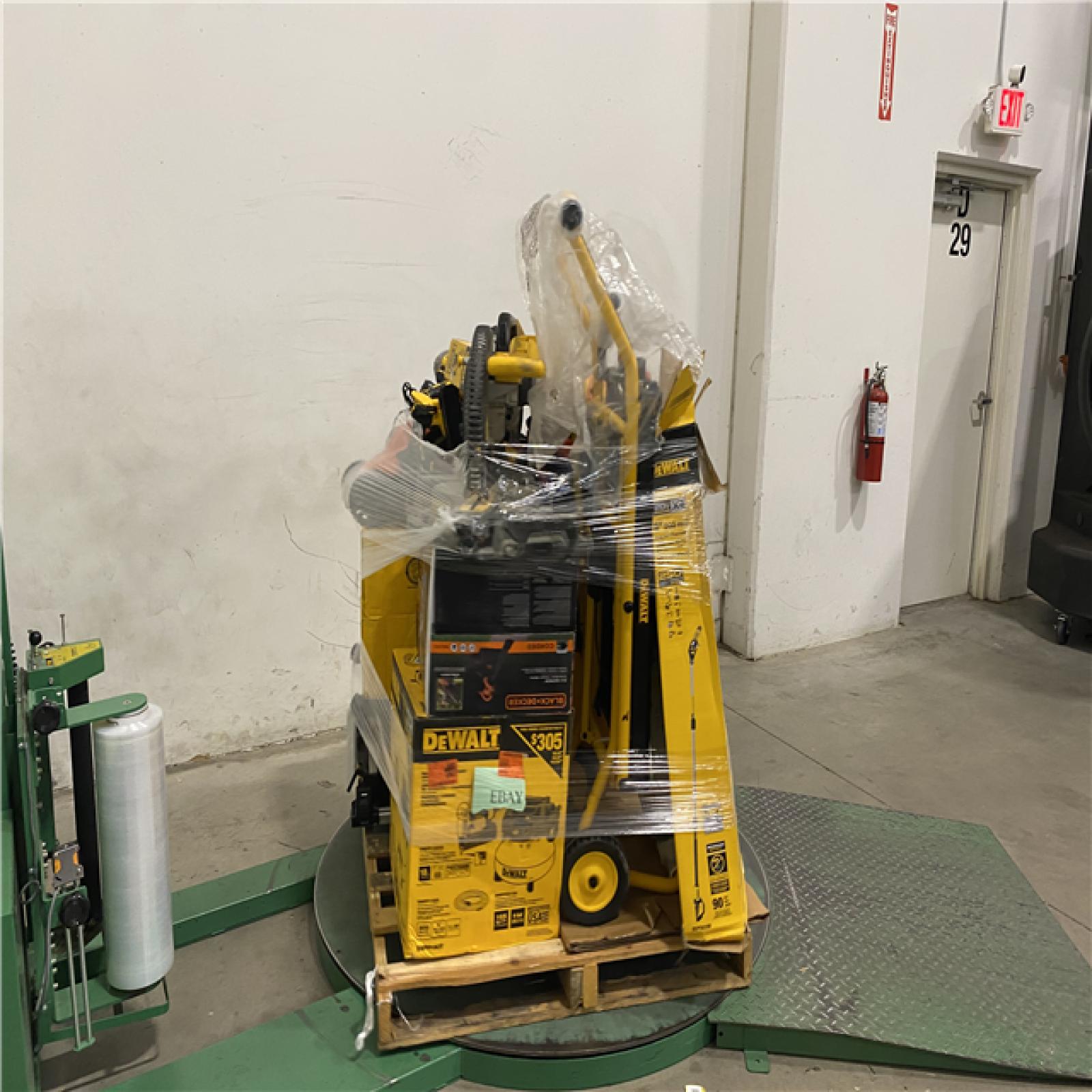 Dallas Location - As-Is Tool Pallet