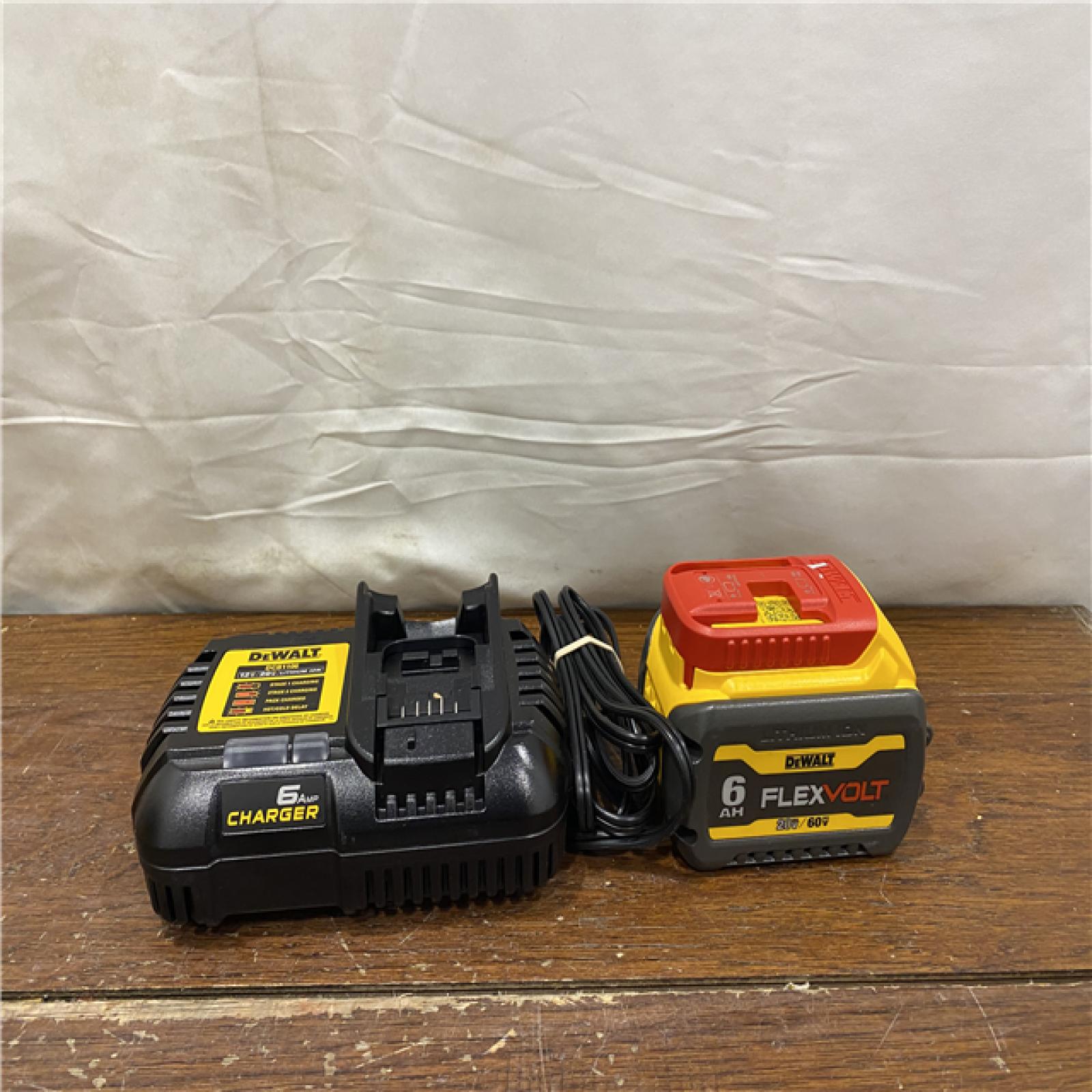 AS-IS DEWALT FLEXVOLT 20V/60V MAX Lithium-Ion 6.0Ah Battery Pack with 6 Amp Output Charger