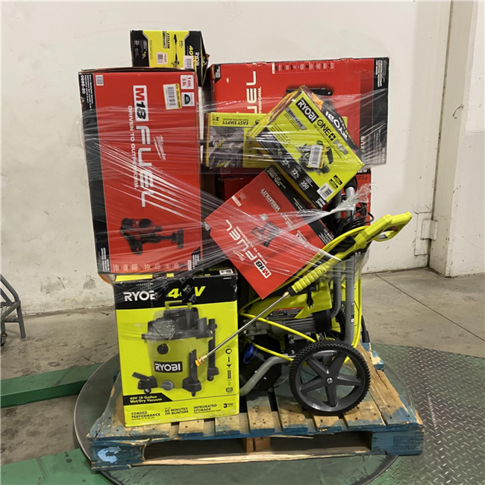 Dallas Location - As-Is Tool Pallet