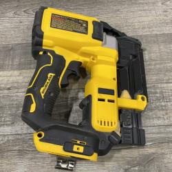 AS-IS DEWALT ATOMIC 20V MAX Lithium Ion Cordless 23 Gauge Pin Nailer Kit