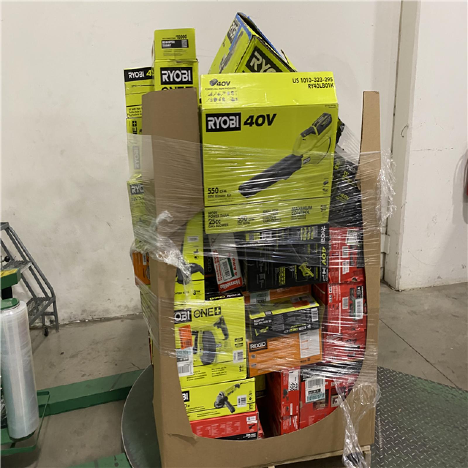 Dallas Location - As-Is Tool Pallet