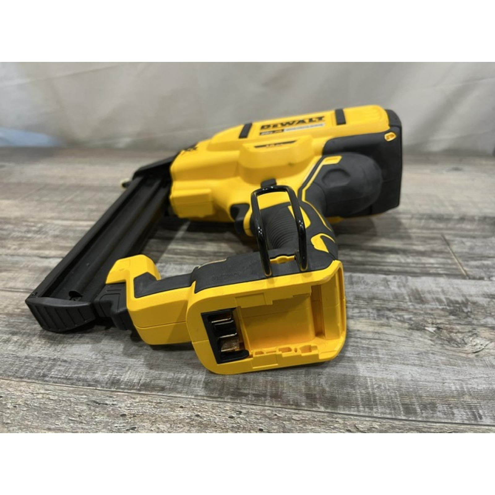 AS-IS DEWALT Cordless 18-Gauge Narrow Crown Stapler (Tool Only)