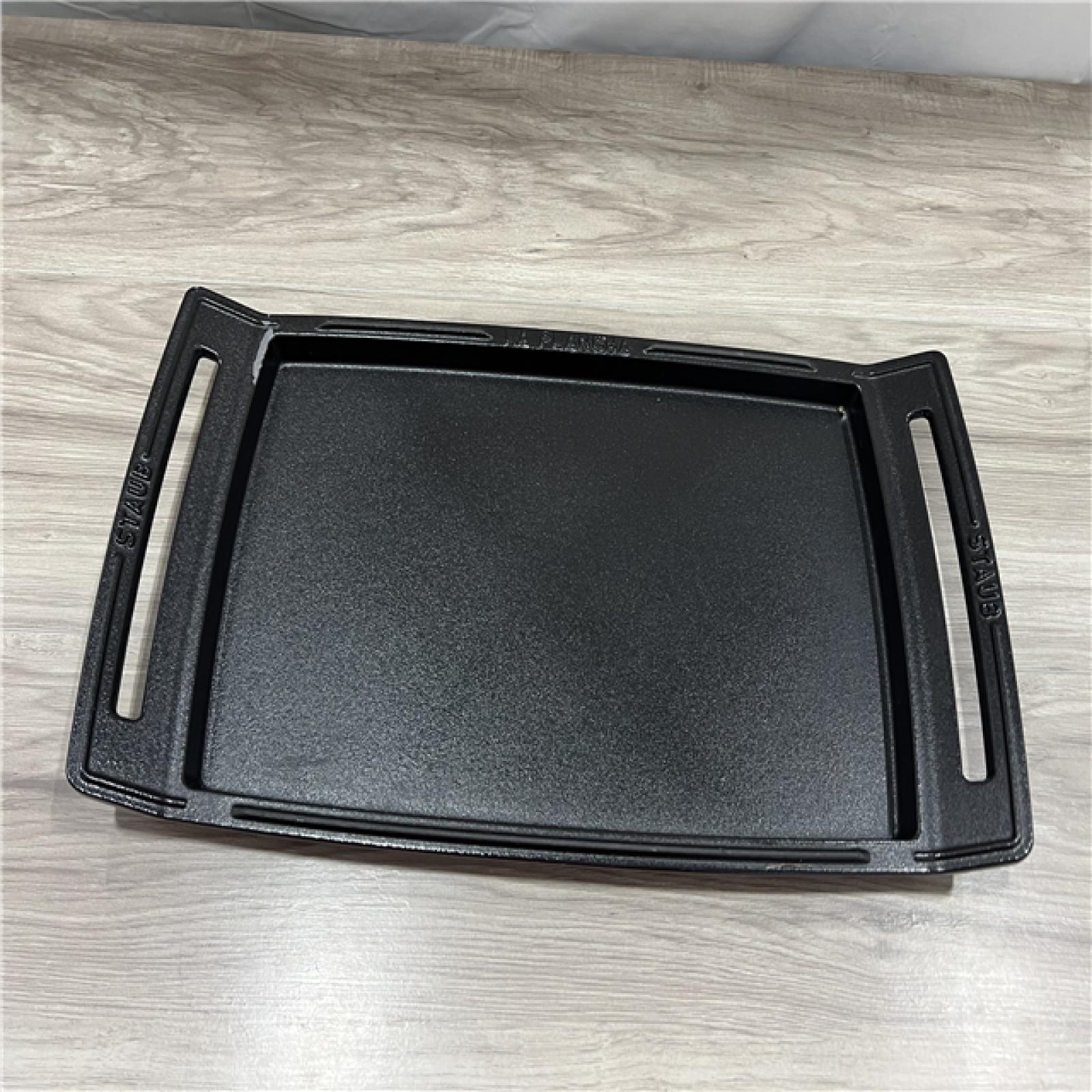 STAUB  40509-340-0 Le Plancha Rectangular  Cast Iron  Black  38 Cm