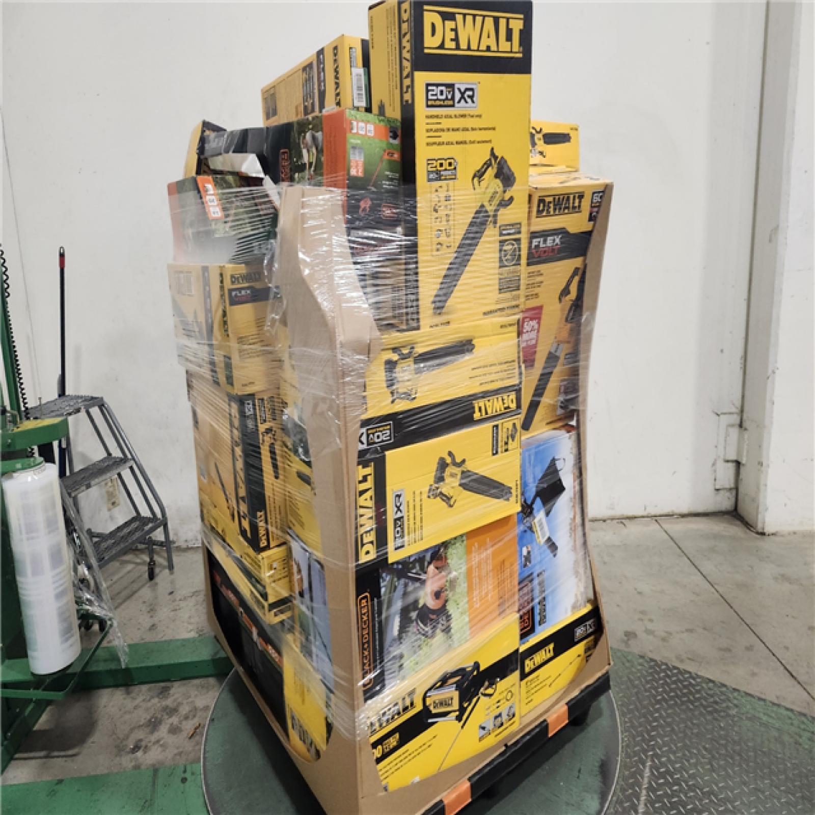 Dallas Location - As-Is DEWALT Tool Pallet
