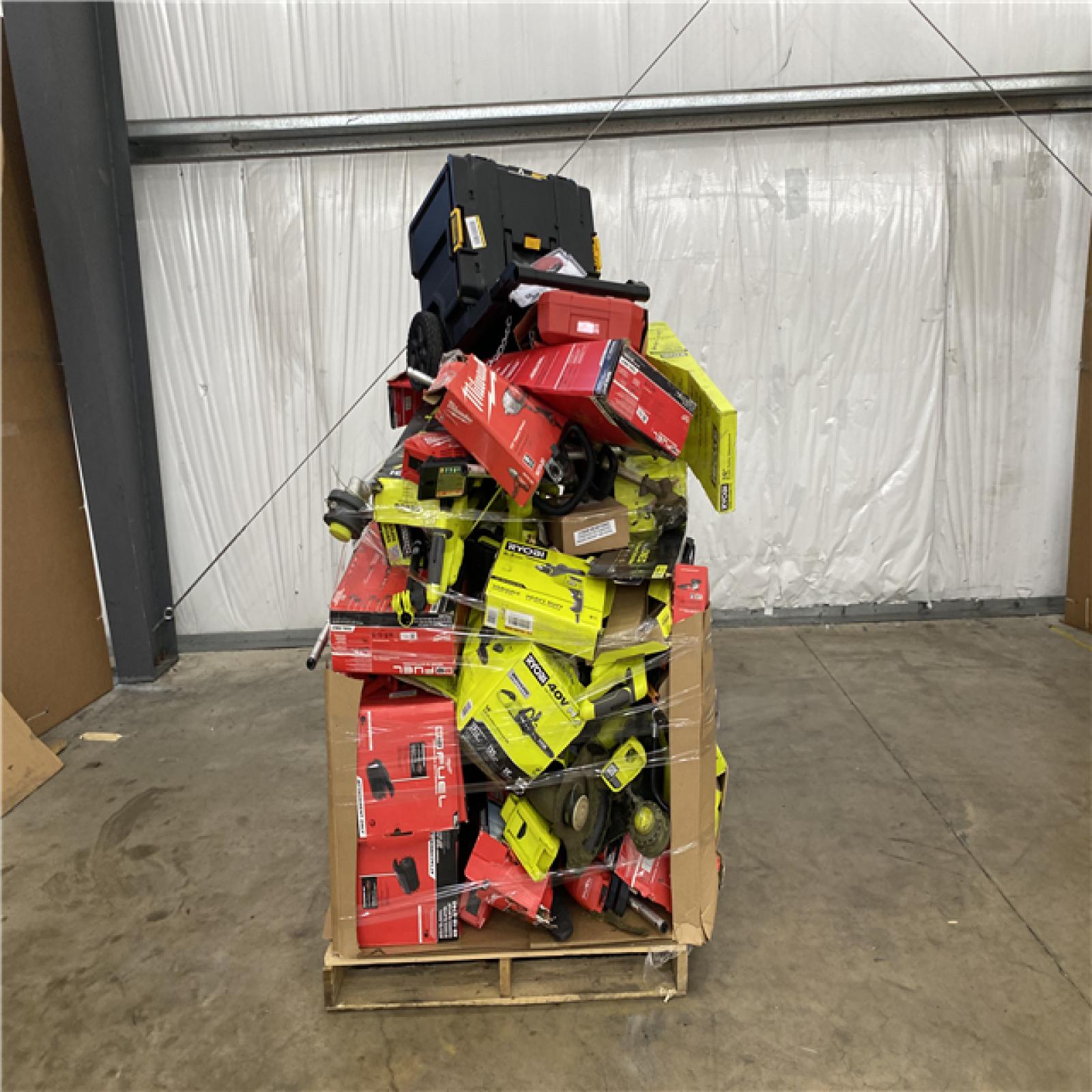 Houston Location AS IS - Tool Pallet