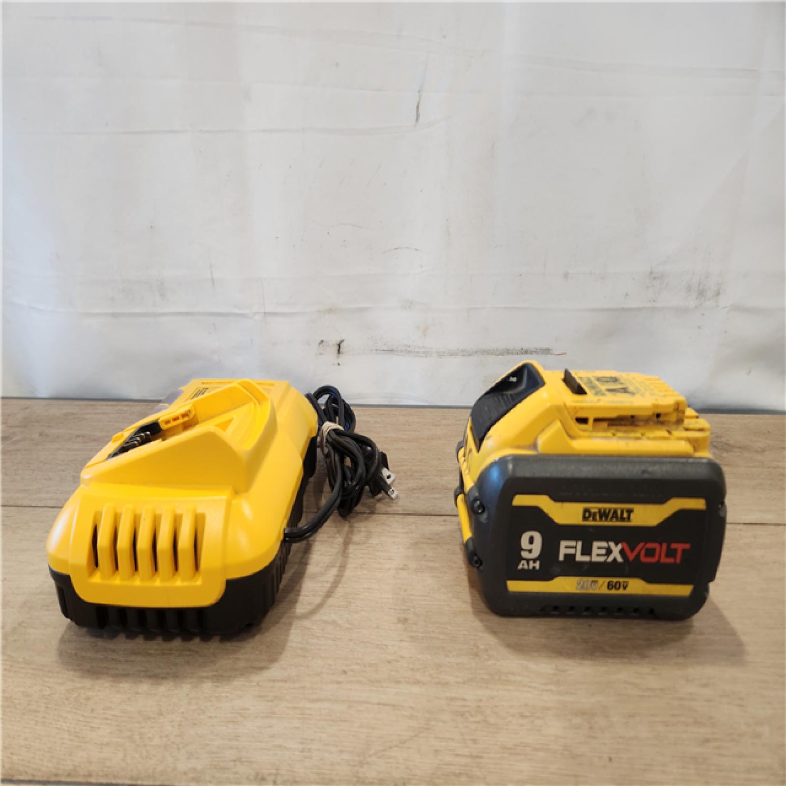AS-IS- DEWALT 20V/60V MAX FLEXVOLT Lithium-Ion 9.0Ah Battery and Charger Starter Kit