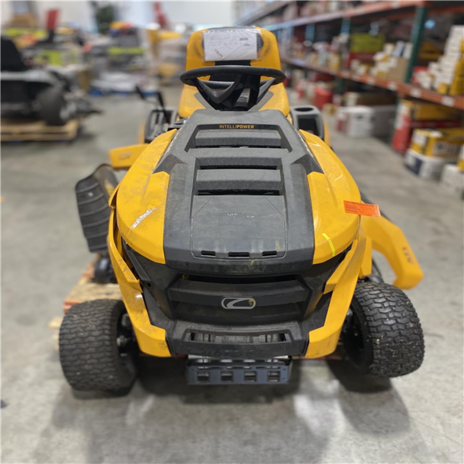 Dallas Location - As-IsCub Cadet XT1 Enduro LT 42 in. 547cc Engine Gas Riding Lawn Tractor