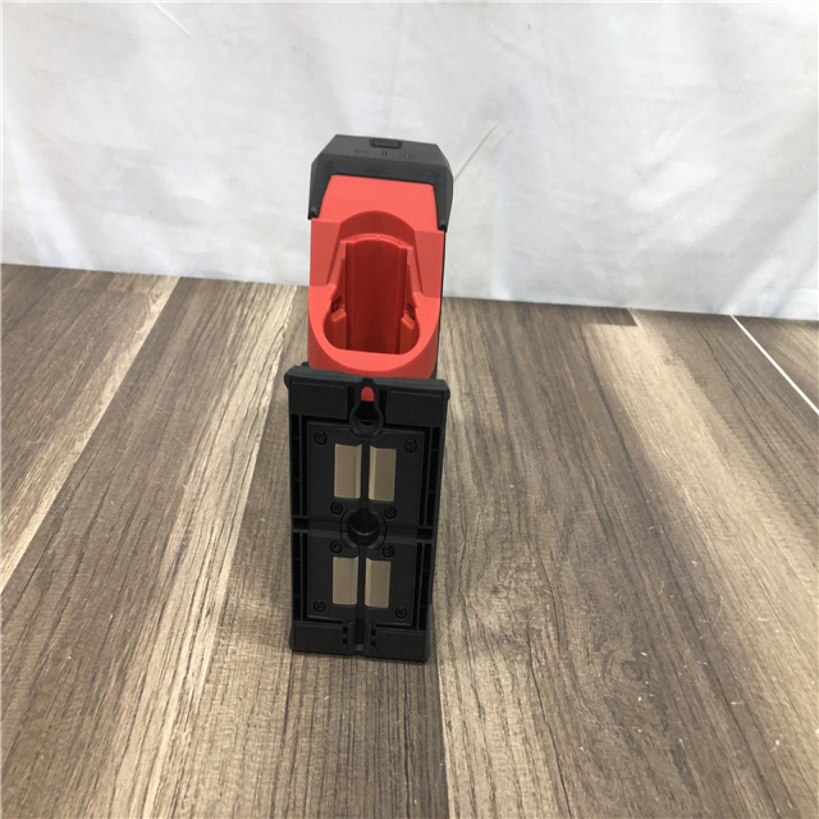 AS-IS Milwaukee 12-Volt Lithium-Ion Cordless Green 125 ft. Cross Line and Plumb Points Laser Level (Tool-Only)