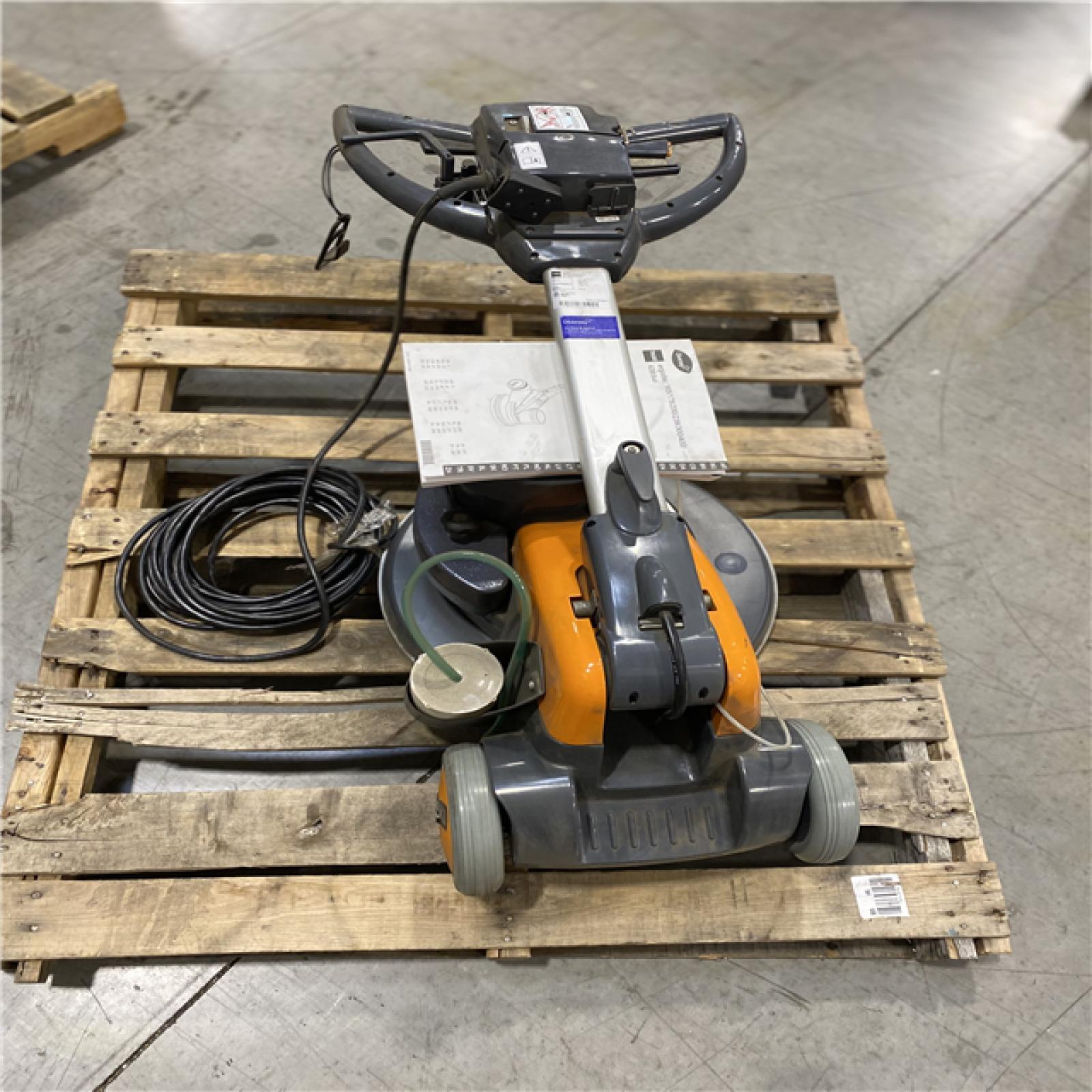 DALLAS LOCATION Taski Ergodisc 165 is a low speed (165rpm) single