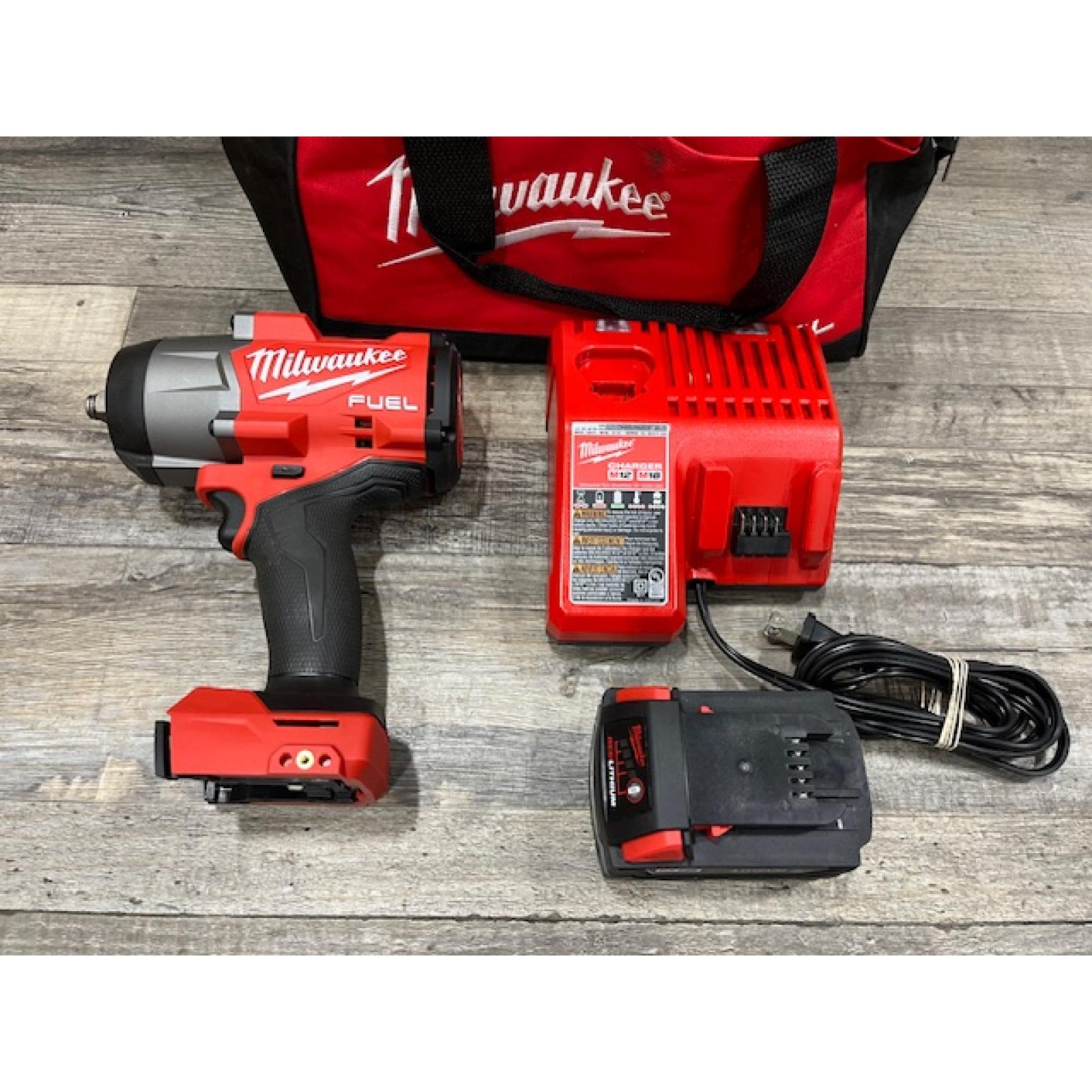 AS-IS Milwaukee FUEL 18V Lithium-Ion Brushless Cordless 1/2 in. Impact Wrench w/Friction Ring Kit