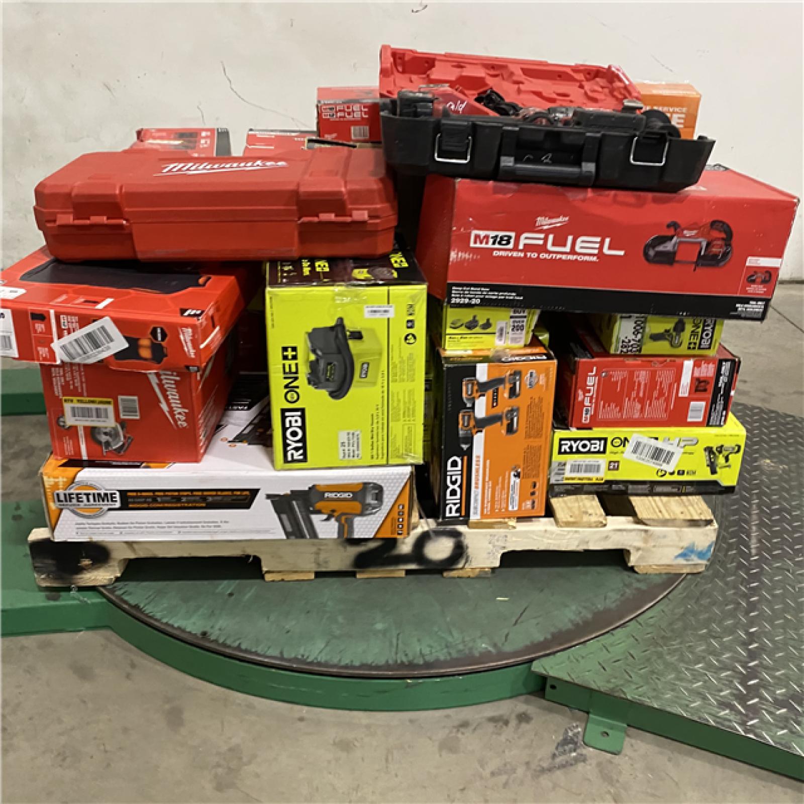 Dallas Location - As-Is Tool Pallet