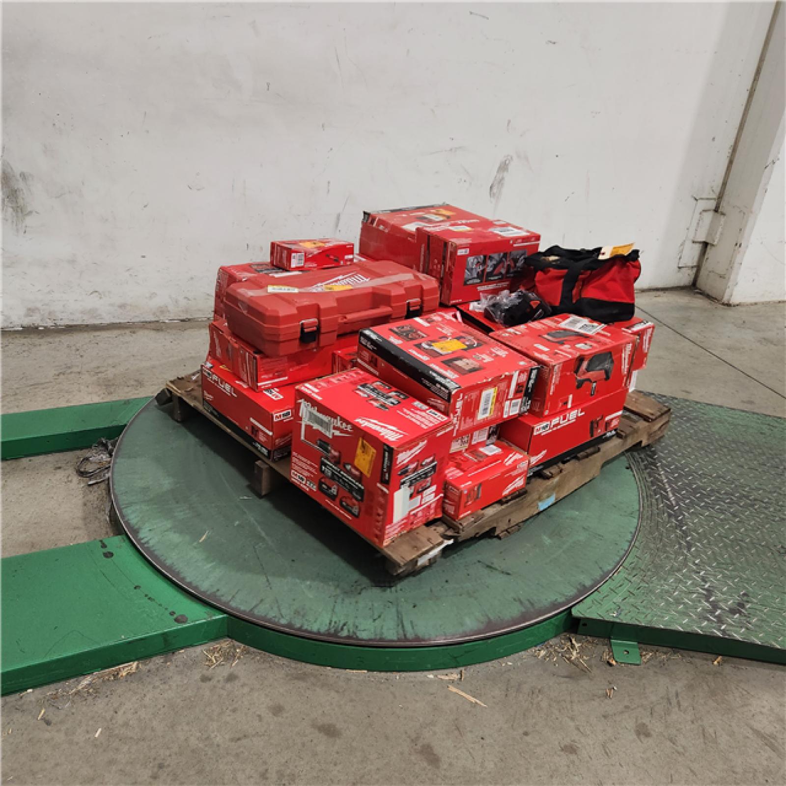 Dallas Location - As-Is MILWAUKEE Tool Pallet