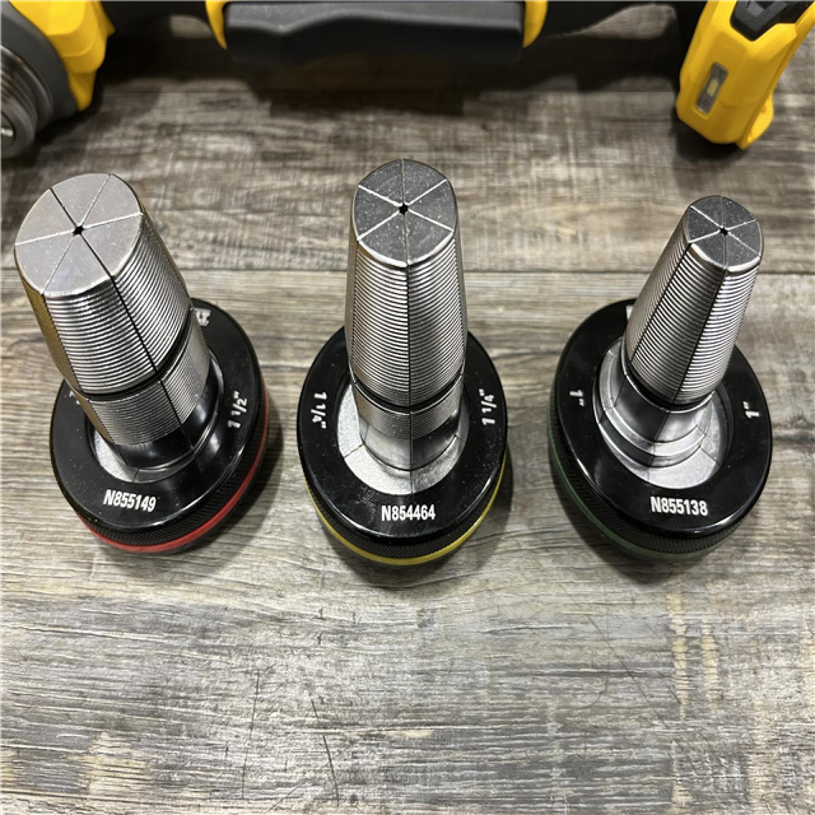 GOOD - DEWALT 20-Volt MAX XR 1-1/2 in. PEX Expander Kit