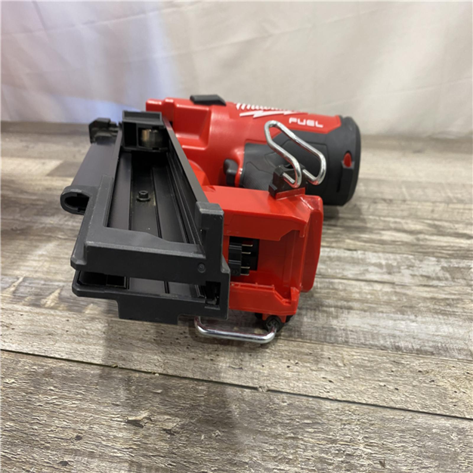 AS-IS Milwaukee FUEL 3-1/2 in. 18-Volt 21-Degree Lithium-Ion Brushless Cordless Framing Nailer (Tool-Only)