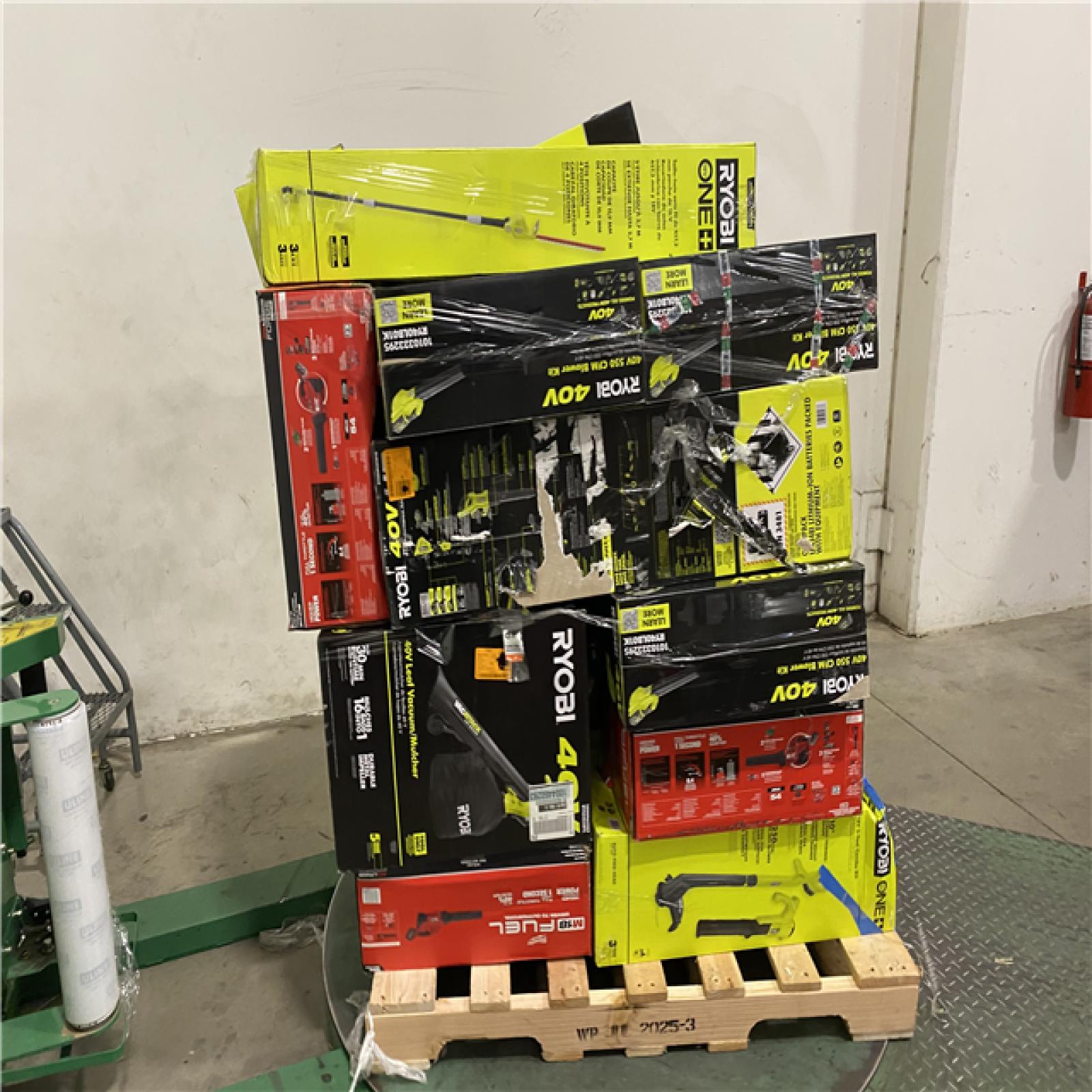 Dallas Location - As-Is Tool Pallet
