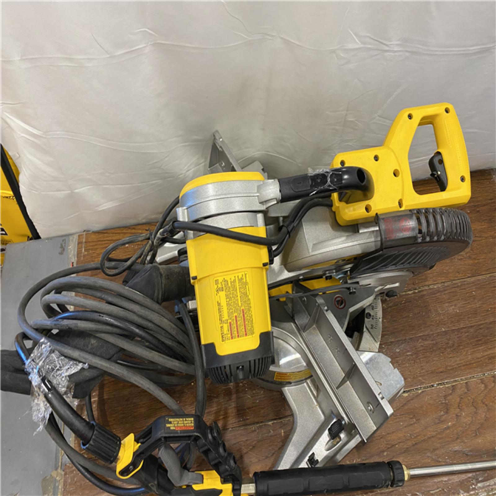 AS-IS DeWalt 15 Amp Corded 12 in. Compound Double Bevel Miter Saw