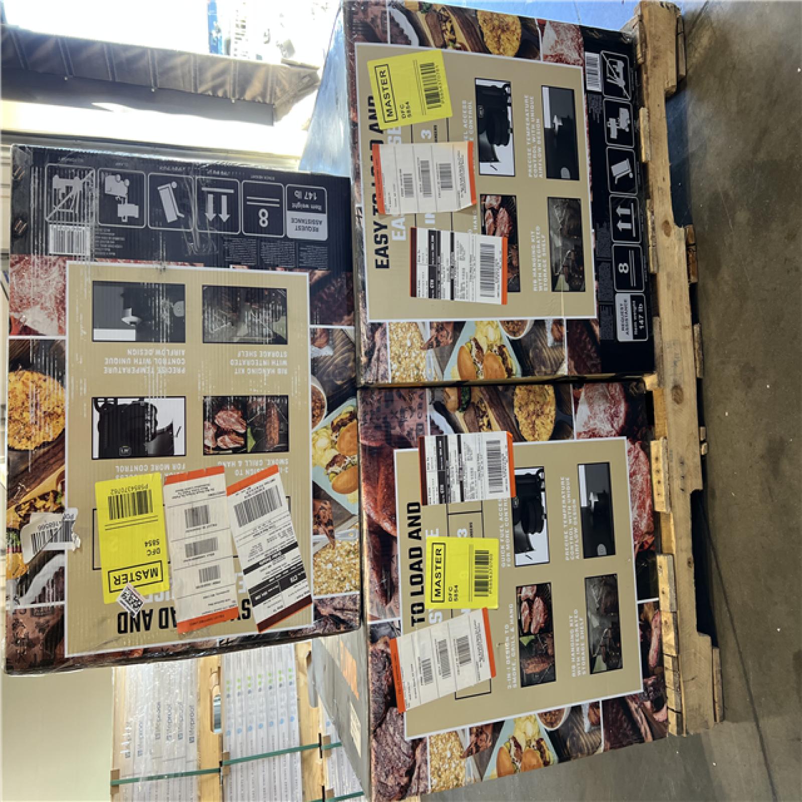 DALLAS LOCATION - OKLAHOMA JOE'S Bronco 18 in. Heavy Duty Charcoal Drum Smoker and Grill with 284 sq. in. Cooking Area in Black PALLET - (3 UNITS)