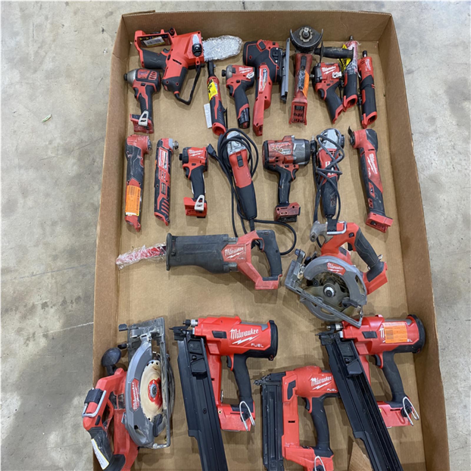 Houston Location - AS-IS LOOSE TOOL PALLET