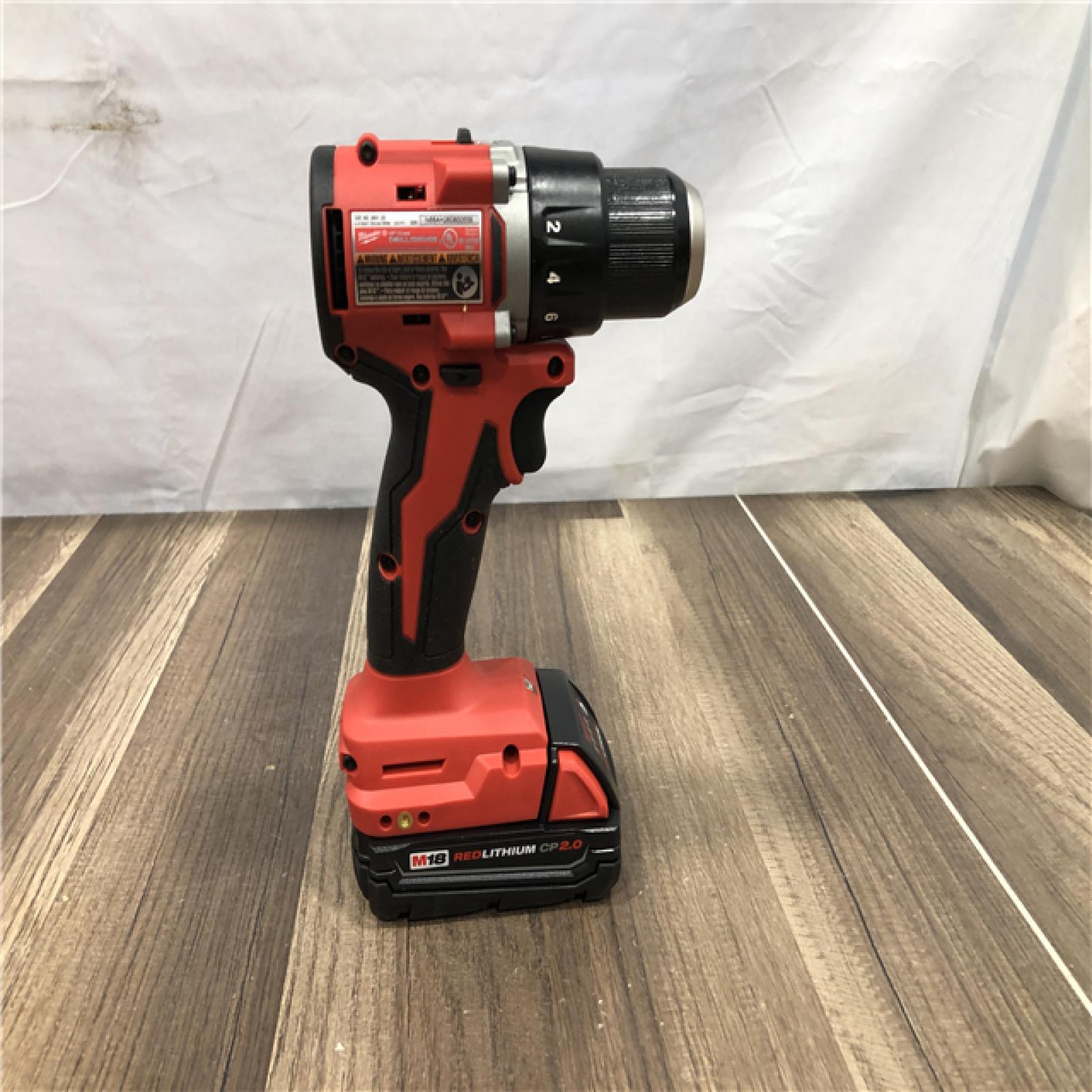 AS-IS Milwaukee 18V Lithium-Ion Brushless Cordless 1/2 in. Compact Drill/Driver with kit