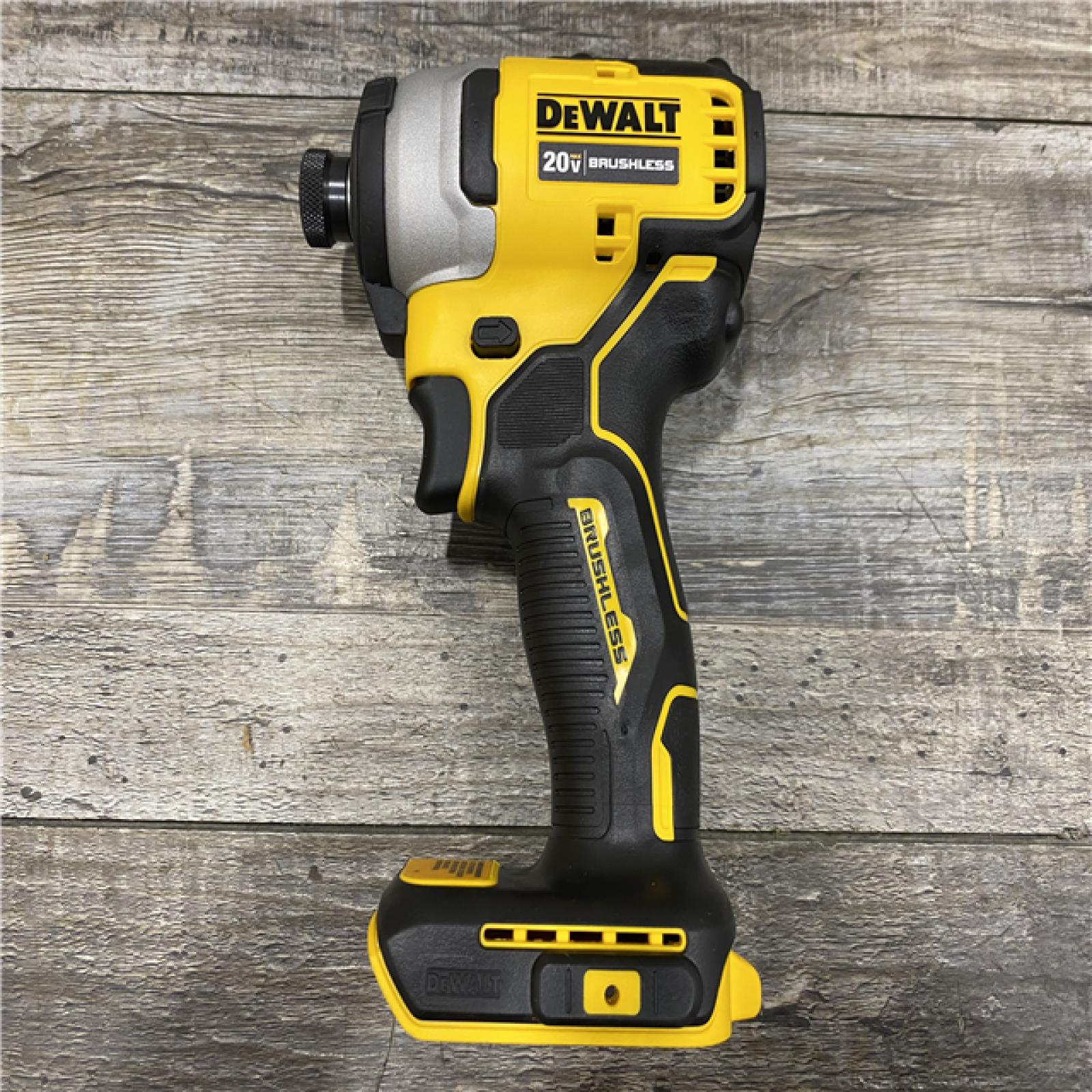 AS-IS DEWALT Atomic 20V Max Lithium-Ion Brushless Cordless Compact 1/4 in. Impact Driver Kit
