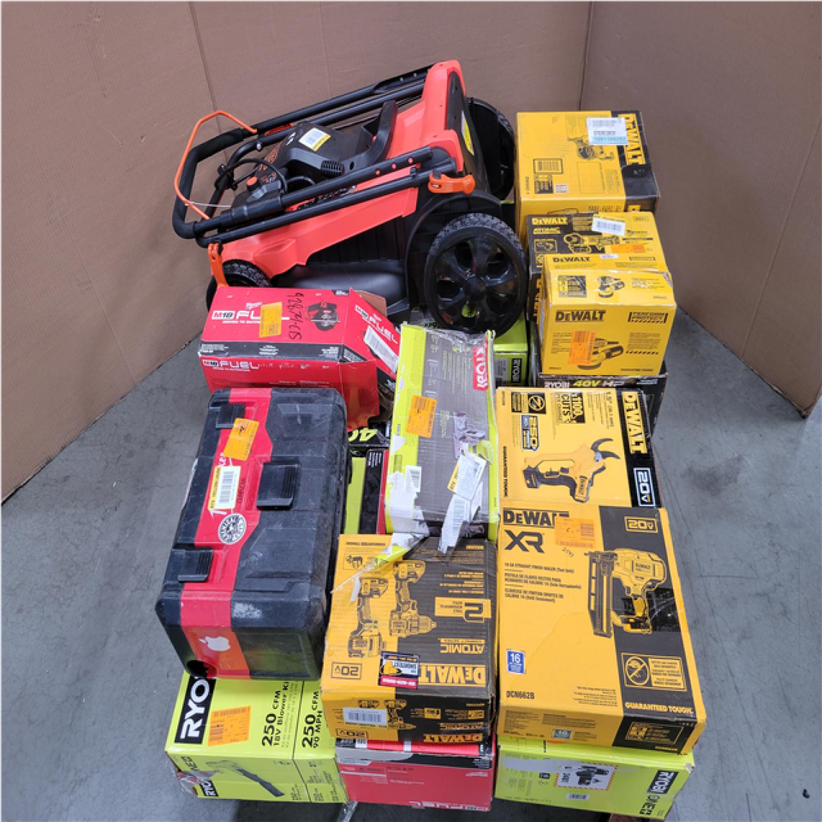 CALIFORNIA AS-IS TOOL PALLET