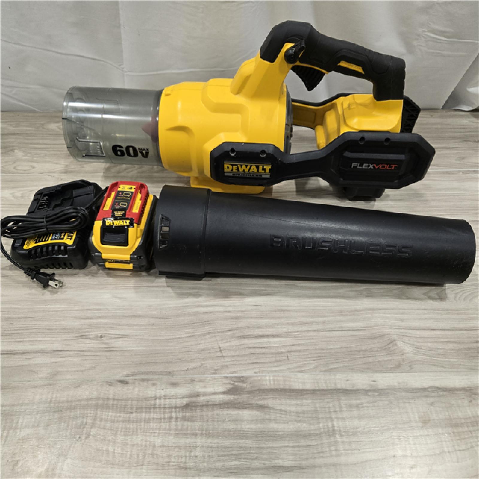 AS-IS DeWalt 60V AXIAL BLOWER Kit