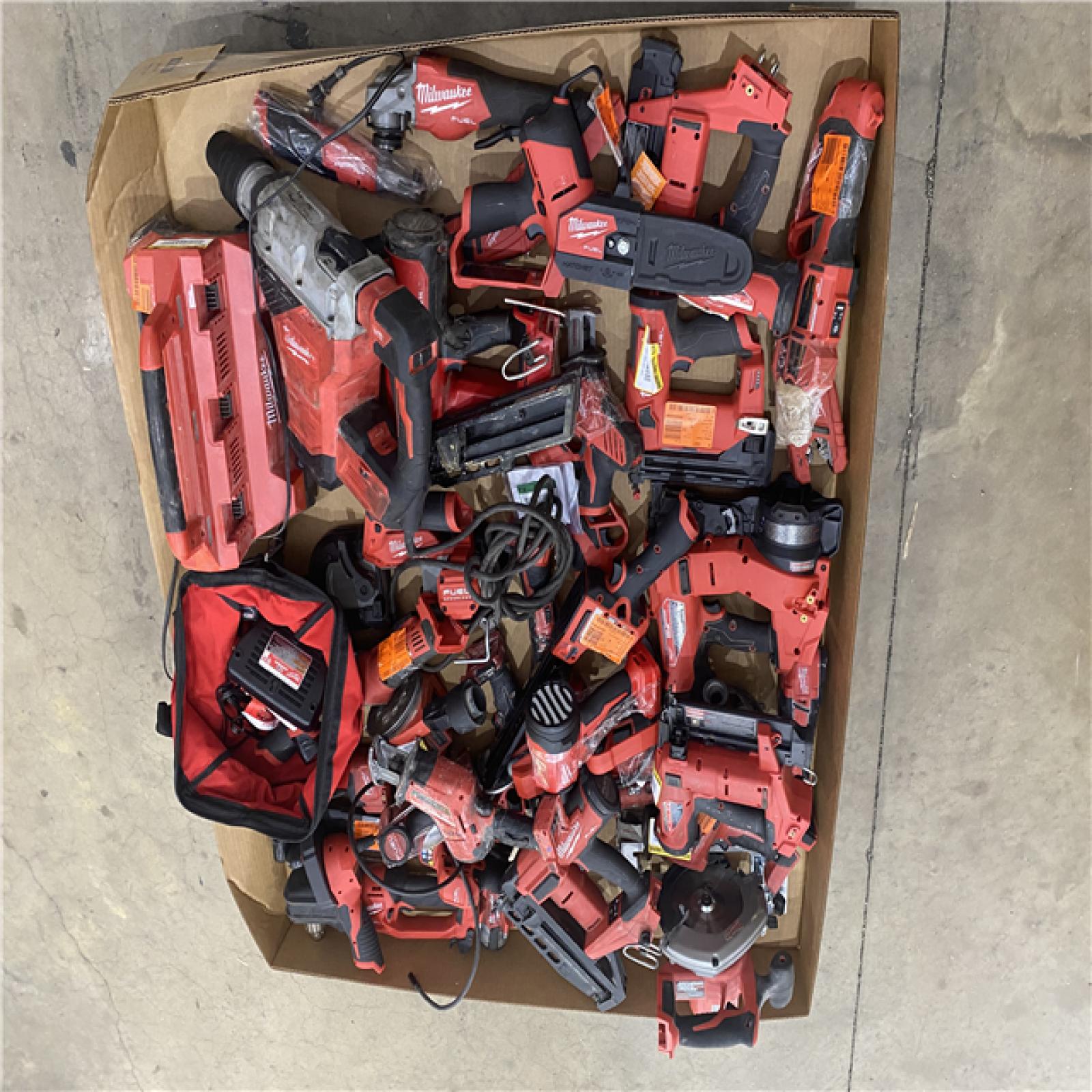 Houston Location AS IS - Tool Pallet