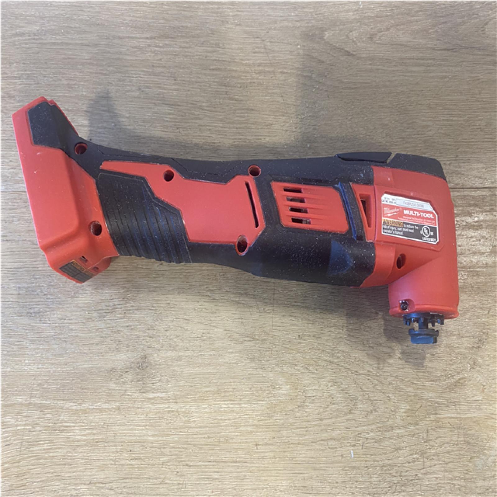 AS-IS Milwaukee 18V Lithium-Ion Cordless Oscillating Multi-Tool (Tool-Only)