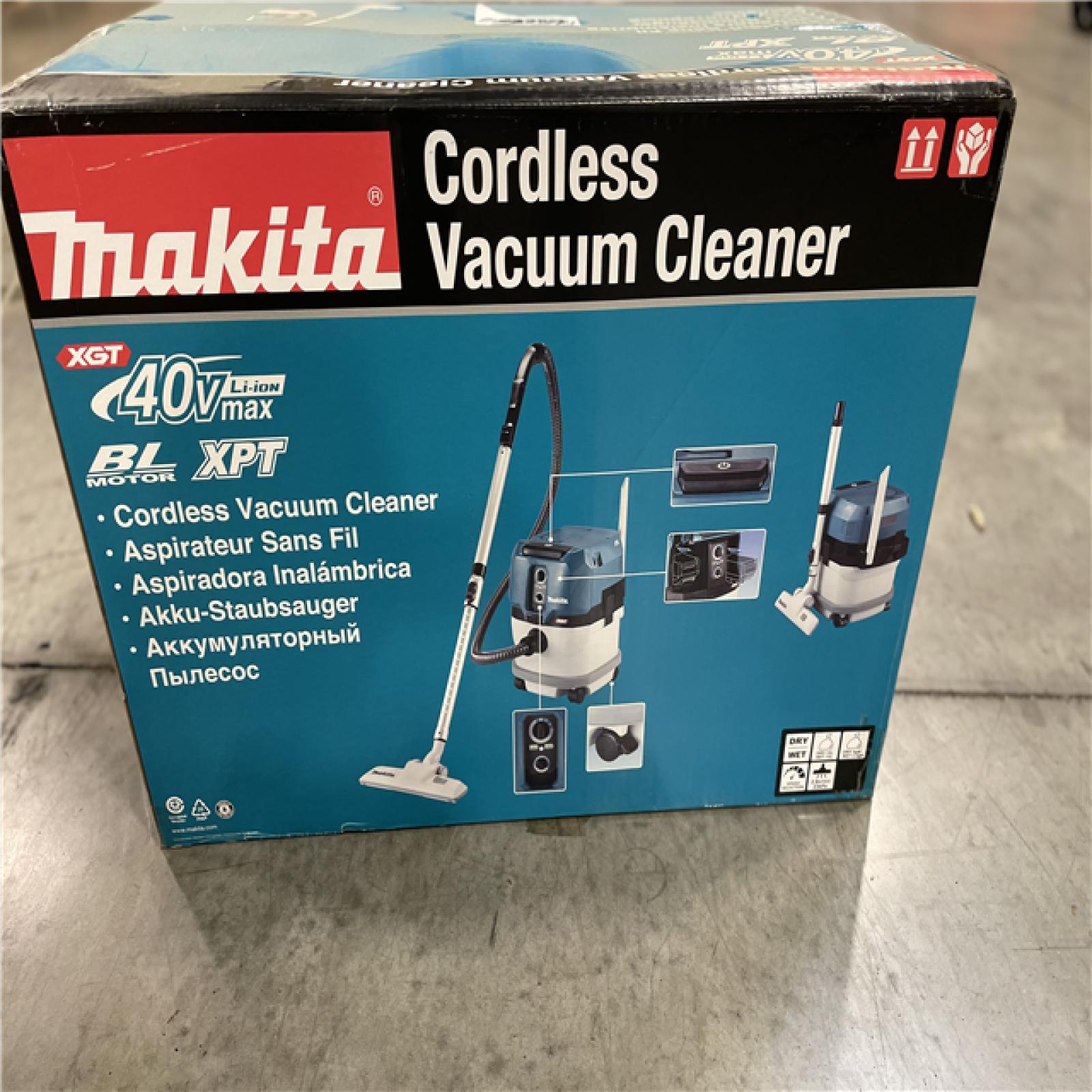 NEW! - MAKITA 40V max XGT Brushless Cordless 4 Gal. Wet/Dry Dust Extractor/Vacuum (Tool Only)