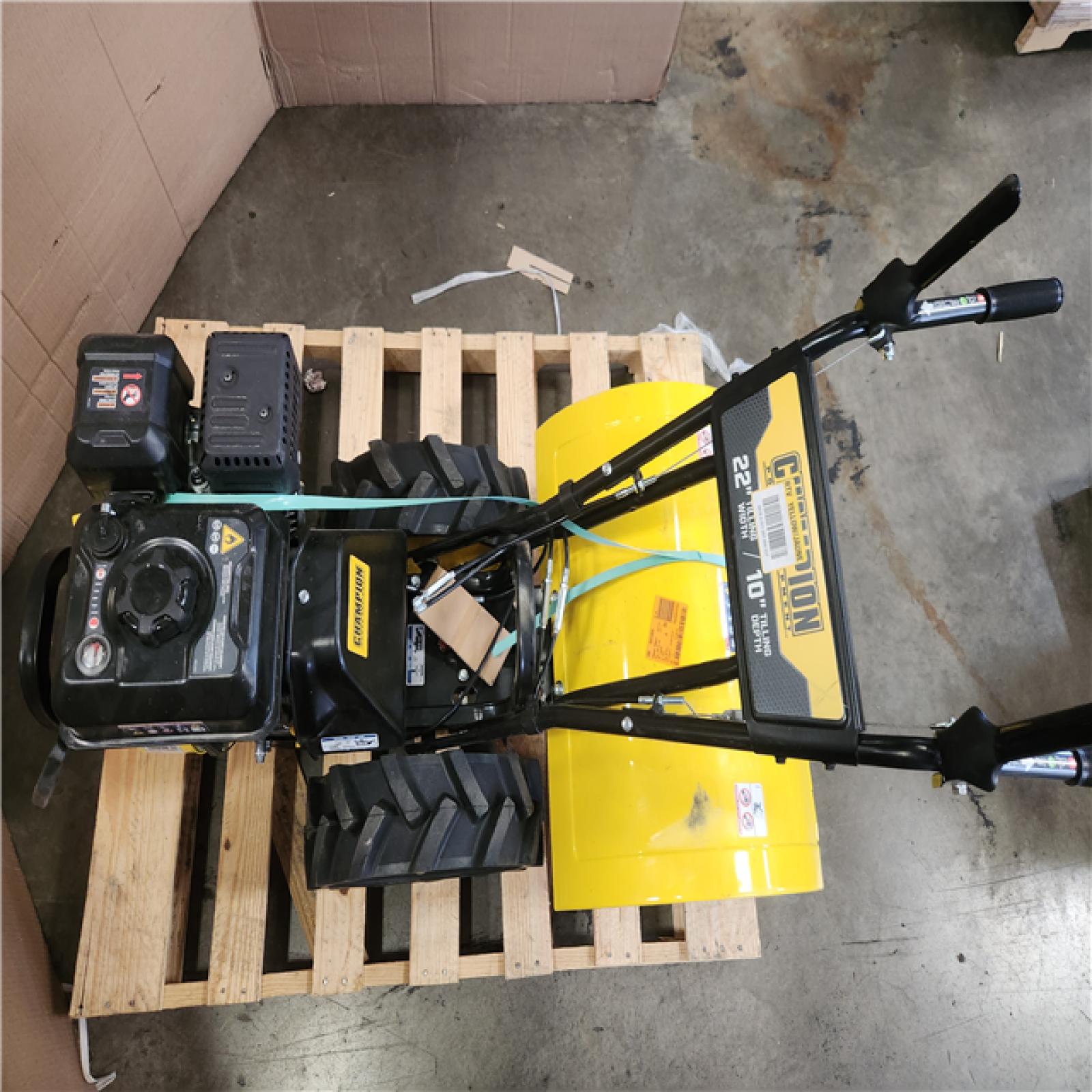 Phoenix LIKE NEW Champion Power Equipment 22 in. Counter Rotating Gas Rear Tine Tiller with Self-Propelled Agricultural Tires (Missing Screws)