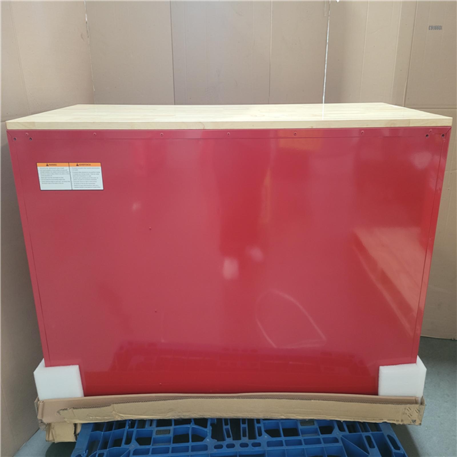 California NEW HUSKY 52 in. 10 Drawer Mobile Workbench with Pegboard