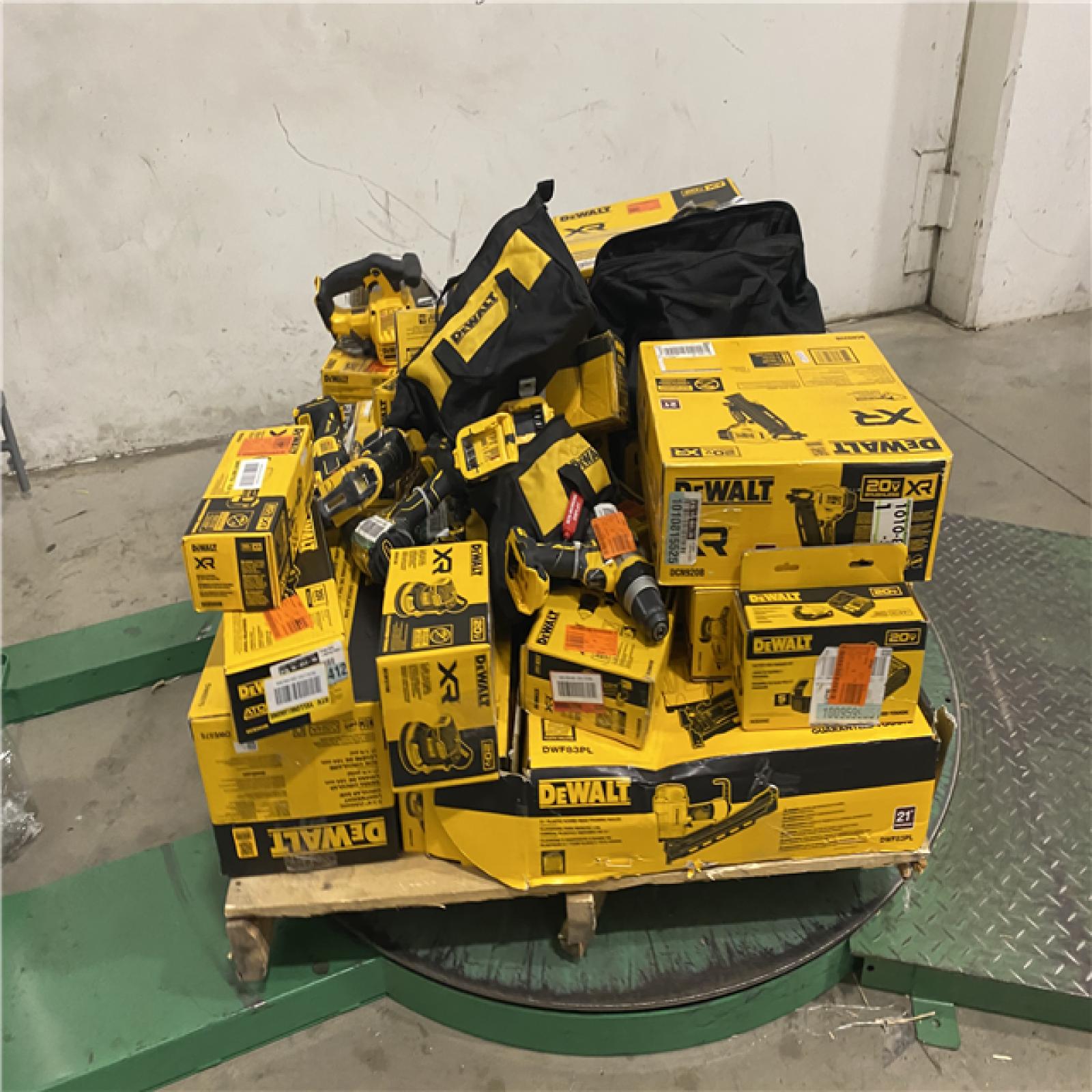 Dallas Location - As-Is DEWALT Tool Pallet
