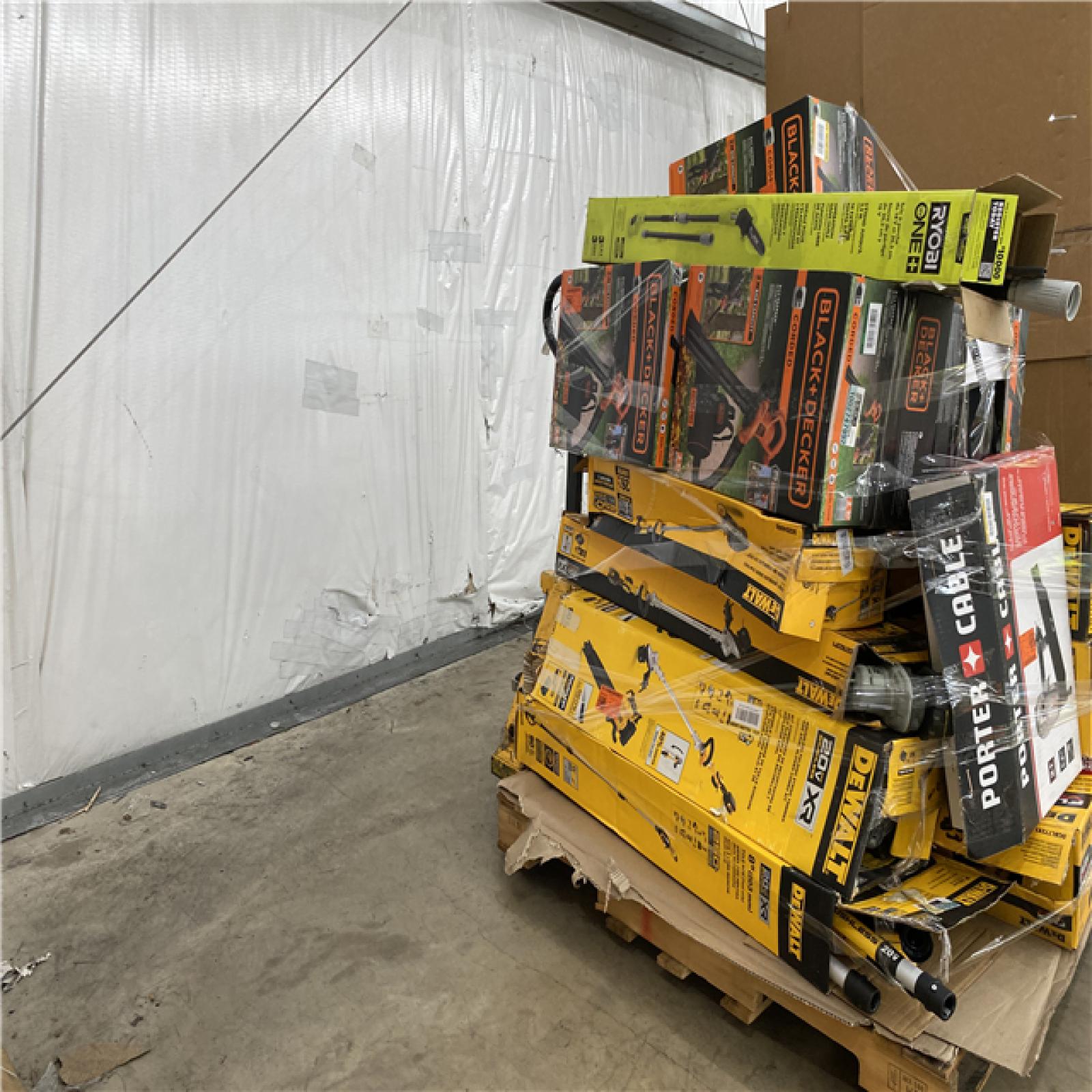 Houston Location AS IS - Tool Pallet