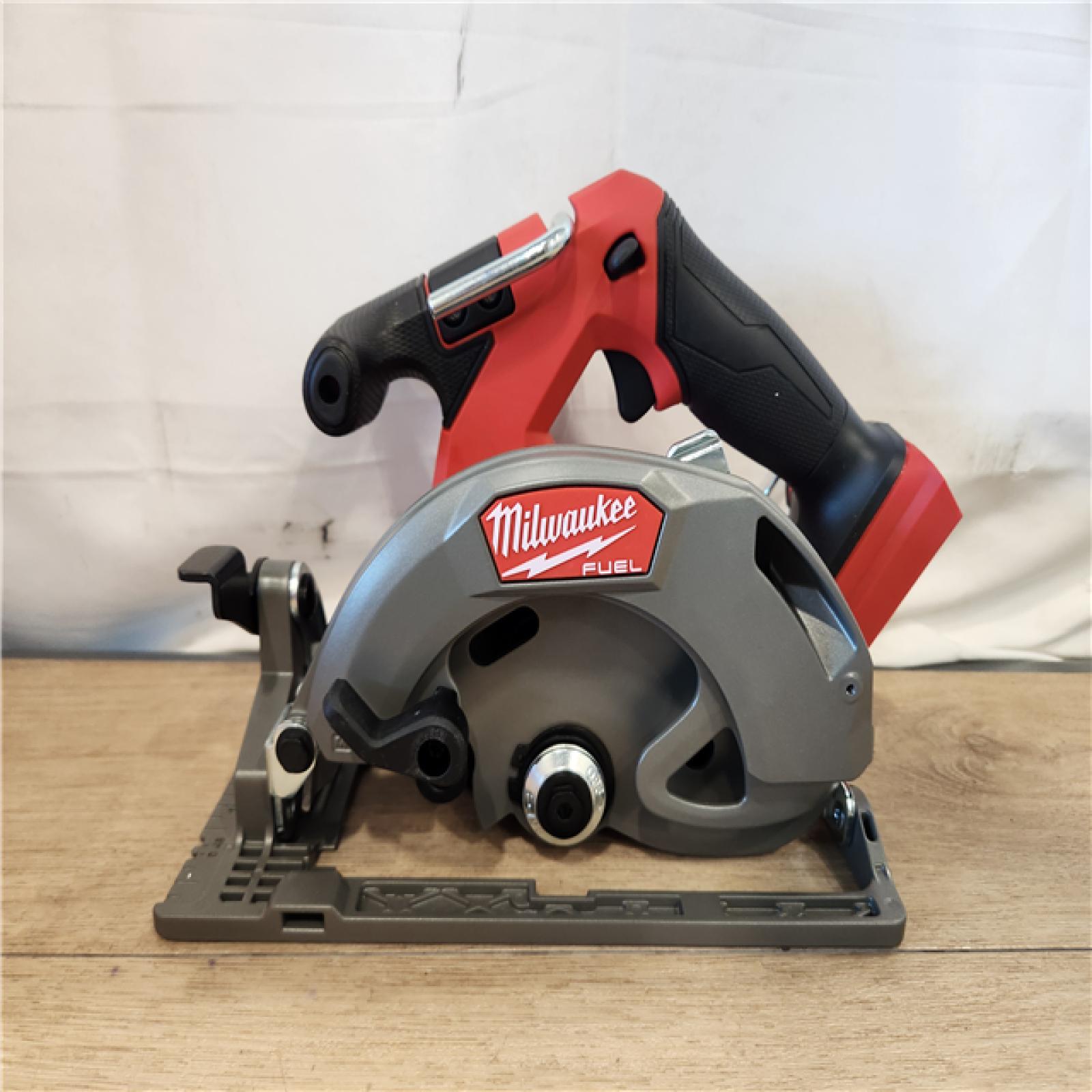 AS-IS- Milwaukee FUEL 18V Lithium-Ion Brushless Cordless 6-1/2 in. Circular Saw (Tool-Only)