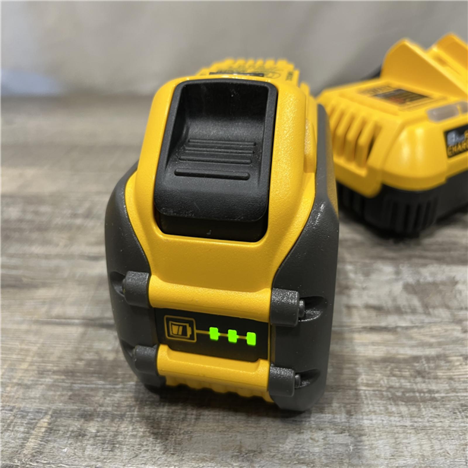 AS-IS DEWALT 20V/60V MAX FLEXVOLT Lithium-Ion 9.0Ah Battery and Charger Starter Kit