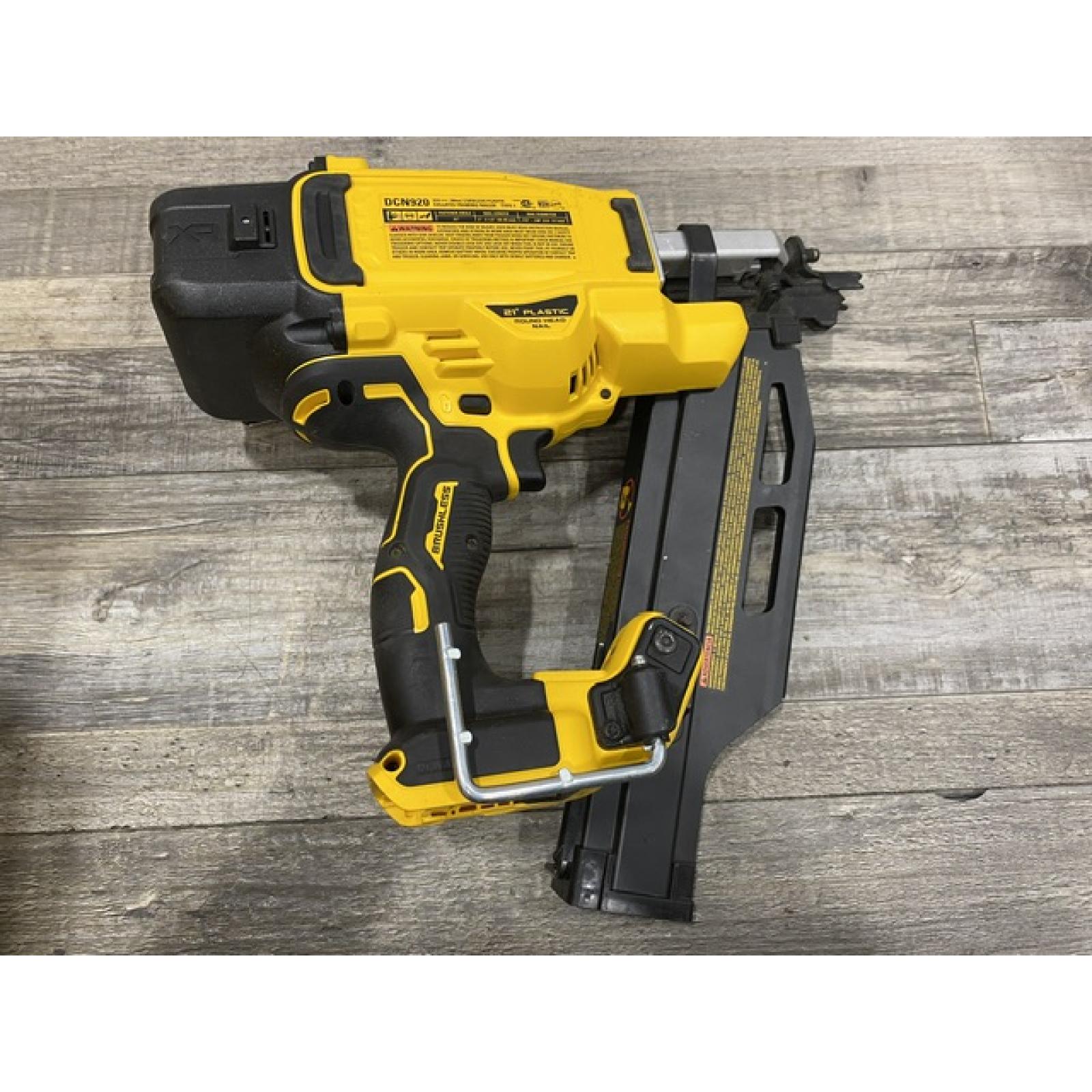 AS-IS DEWALT 20-Volt 21° Cordless Framing Nailer (Tool-Only)