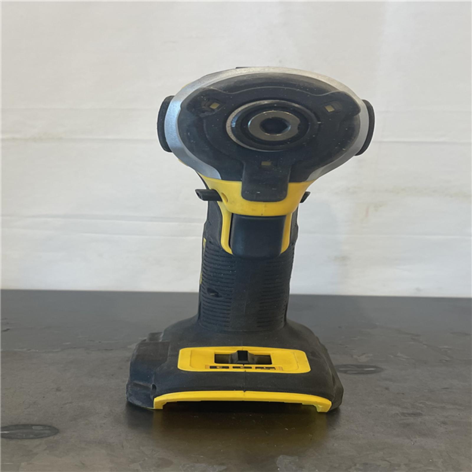 AS-IS- DeWalt 20V Cordless Brushless Compact 1/4 Impact Driver (Tool Only)