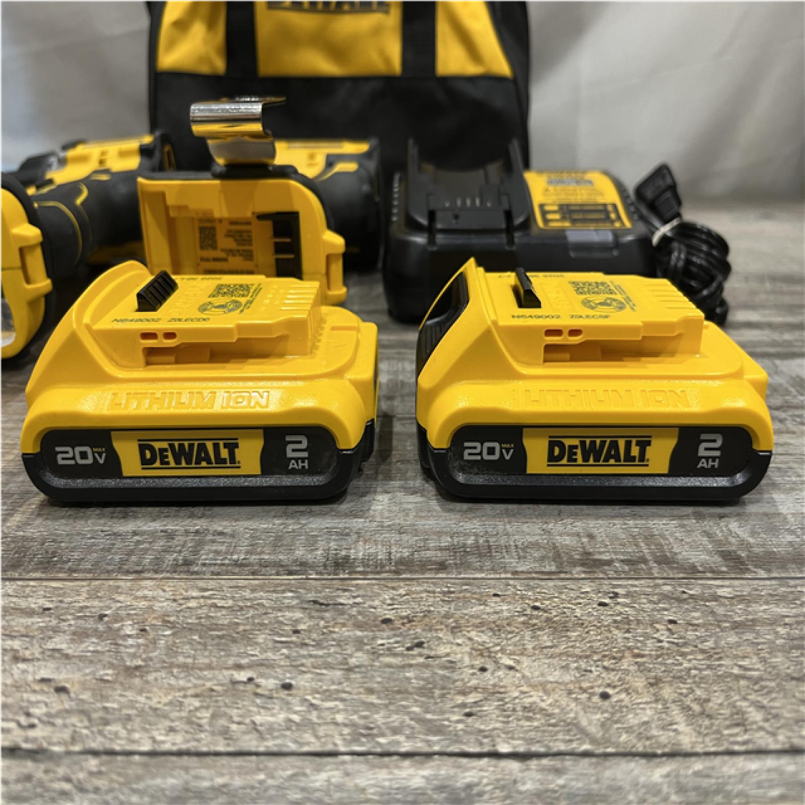 AS-IS DEWALT ATOMIC 20-Volt MAX Lithium-Ion Cordless Combo Kit