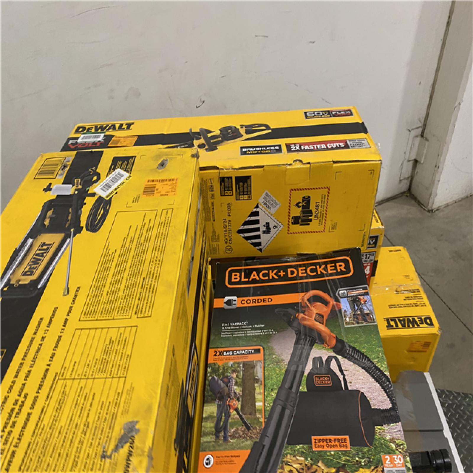 Dallas Location - As-Is DEWALT Tool Pallet