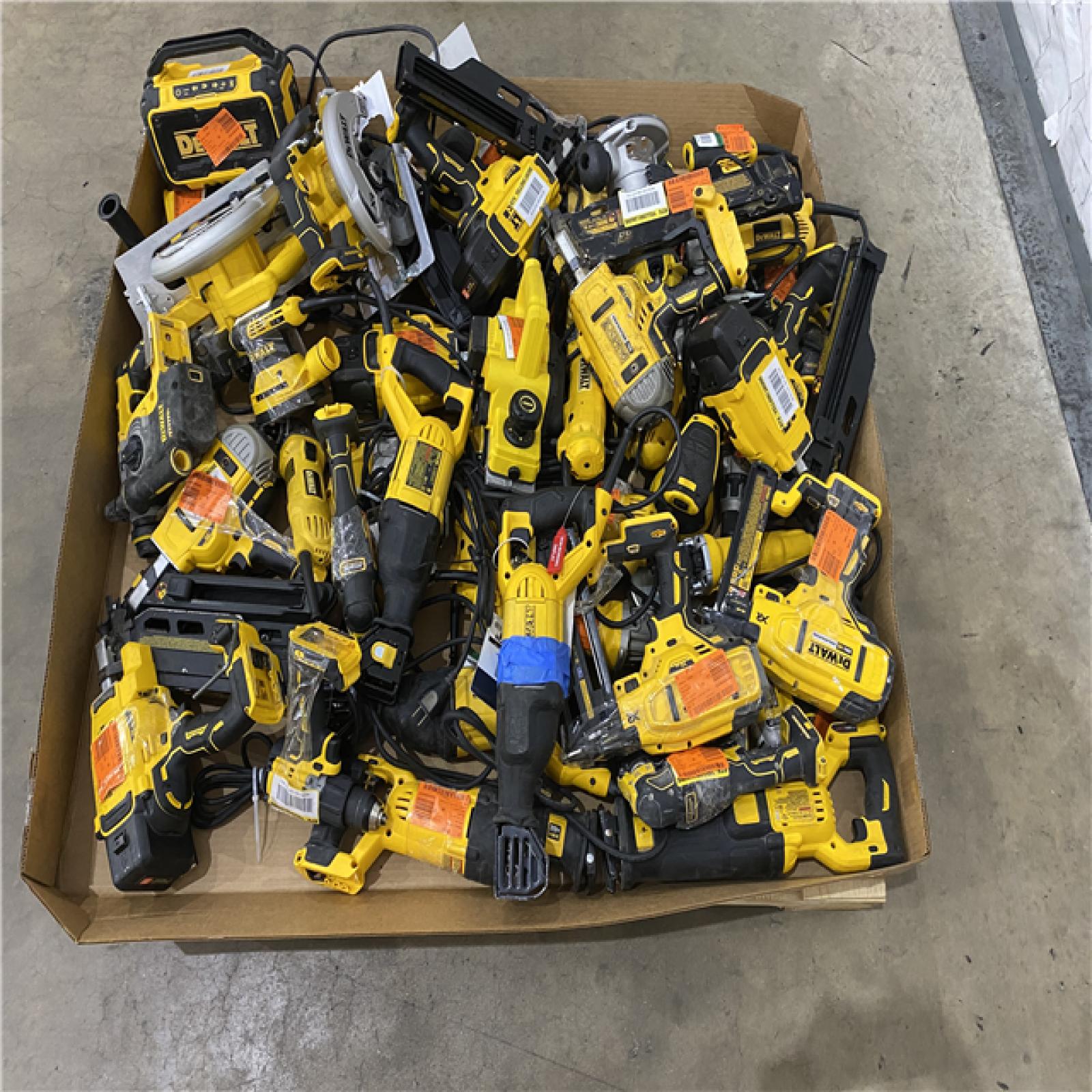 Houston Location AS IS - Tool Pallet