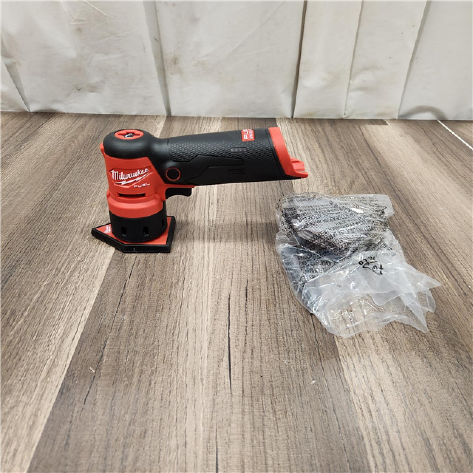 AS IS Milwaukee M12 FUEL Orbital Detail Sander