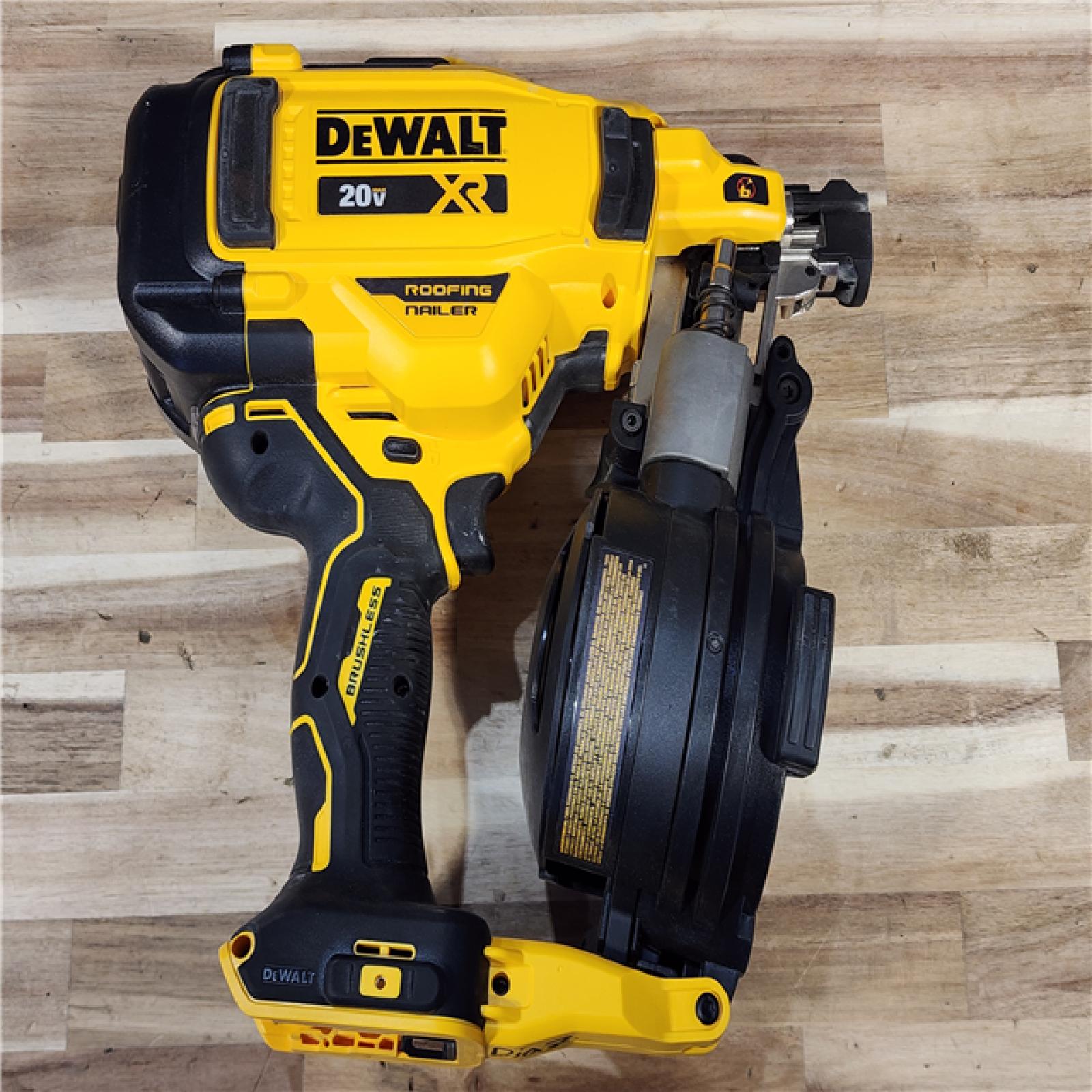 HOUSTON LOCATION - AS-IS DEWALT 20V MAX 15-Degree Electric Cordless Roofing Nailer (Tool Only)