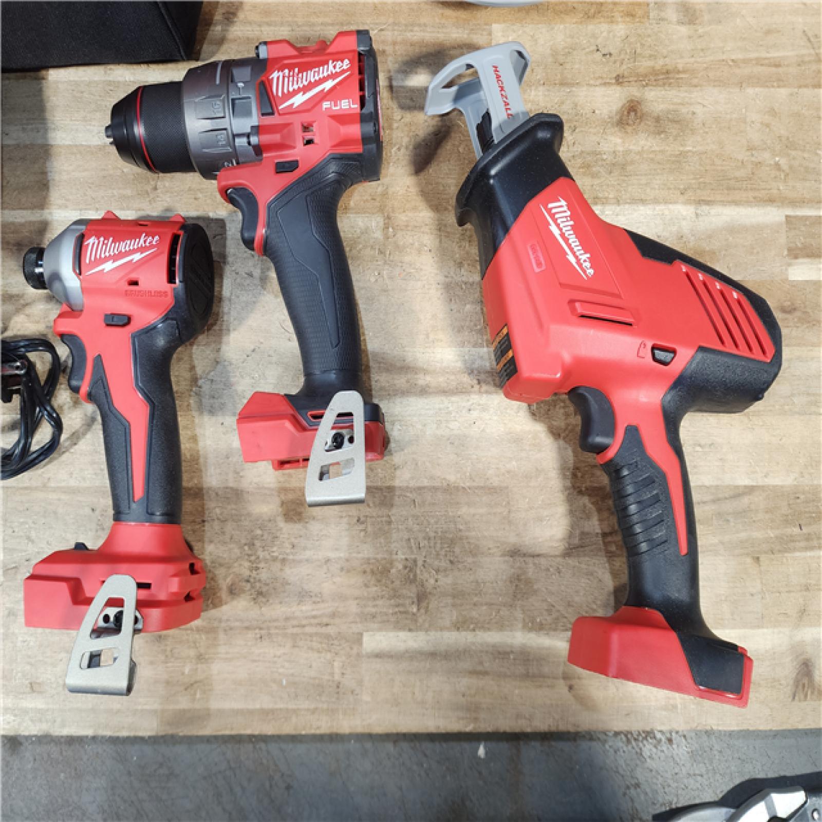 HOUSTON LOCATION - AS - IS Milwaukee 4 TOOL COMBO W/ 2 BATTERIES & 1 CHARGER