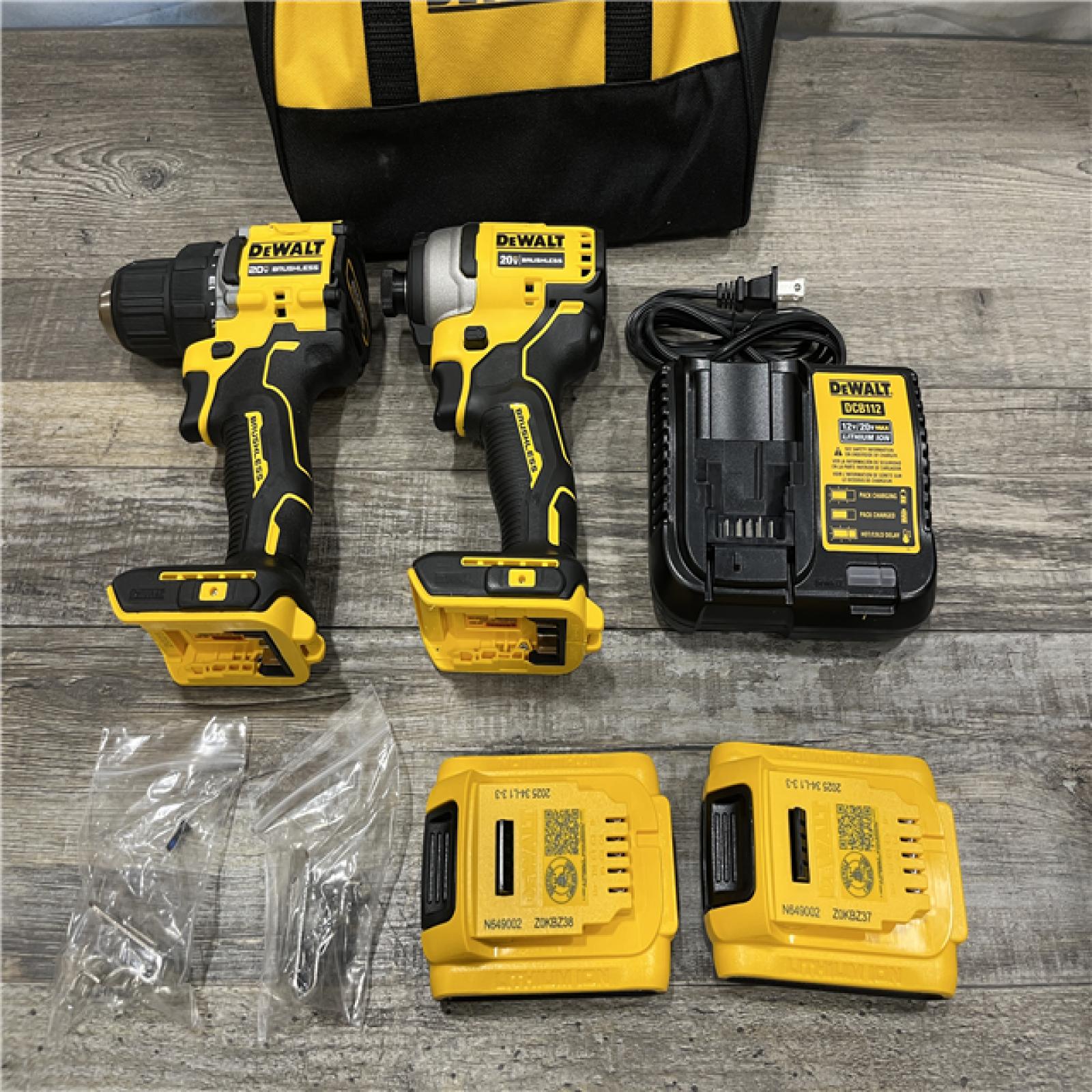 AS-IS DEWALT ATOMIC 20-Volt MAX Lithium-Ion Cordless Combo Kit